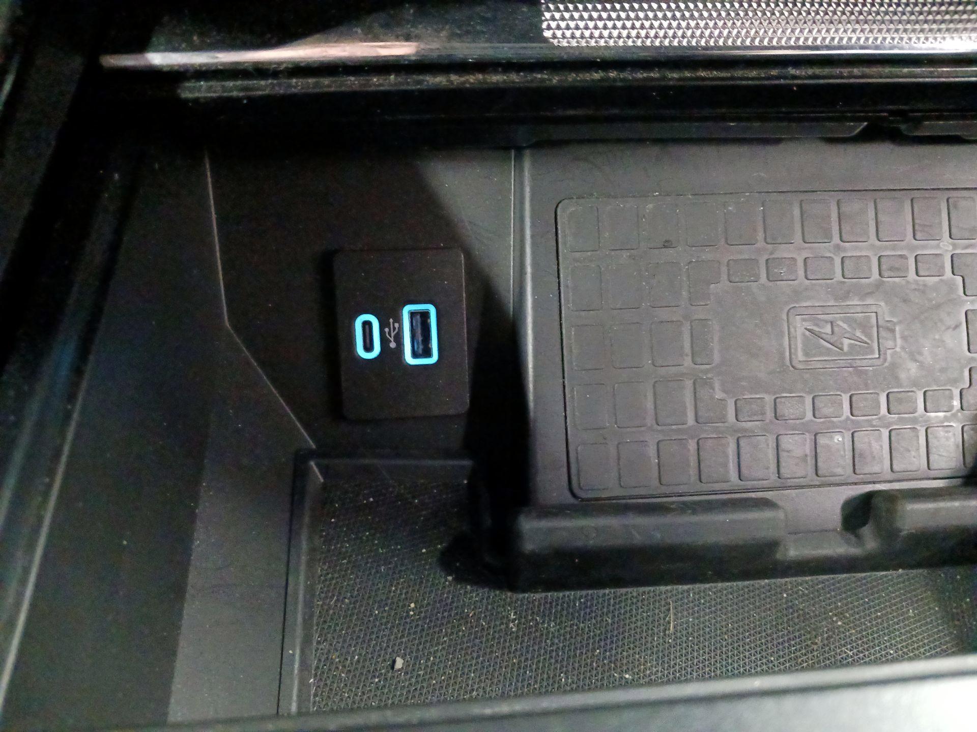 Thumbnail: 2022 Ford F-150 - 17