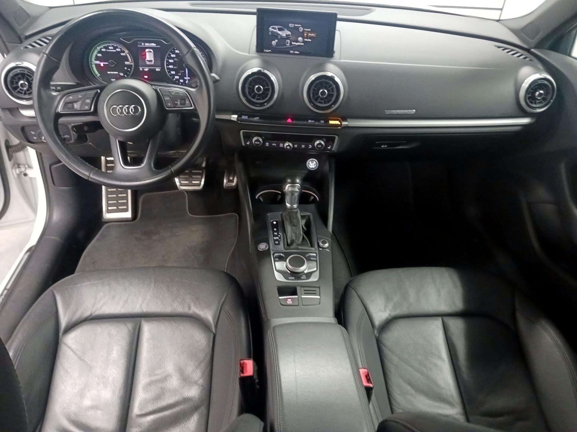 Thumbnail: 2018 Audi A3 - 9