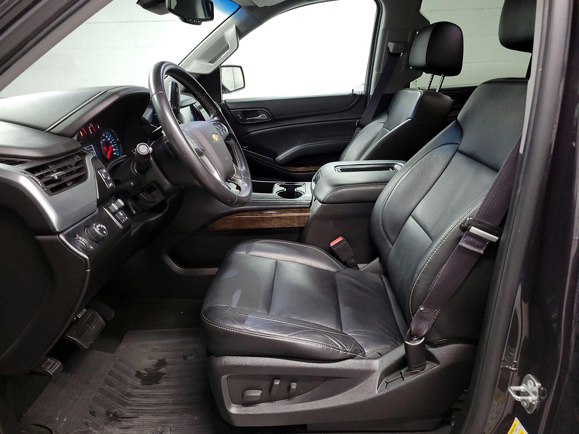 Thumbnail: 2015 Chevrolet Tahoe - 11