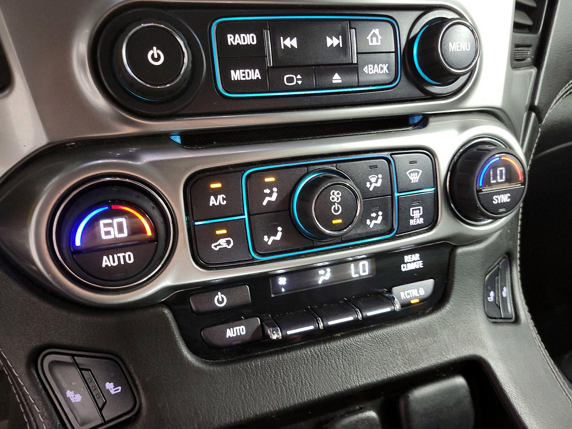 Thumbnail: 2015 Chevrolet Tahoe - 14