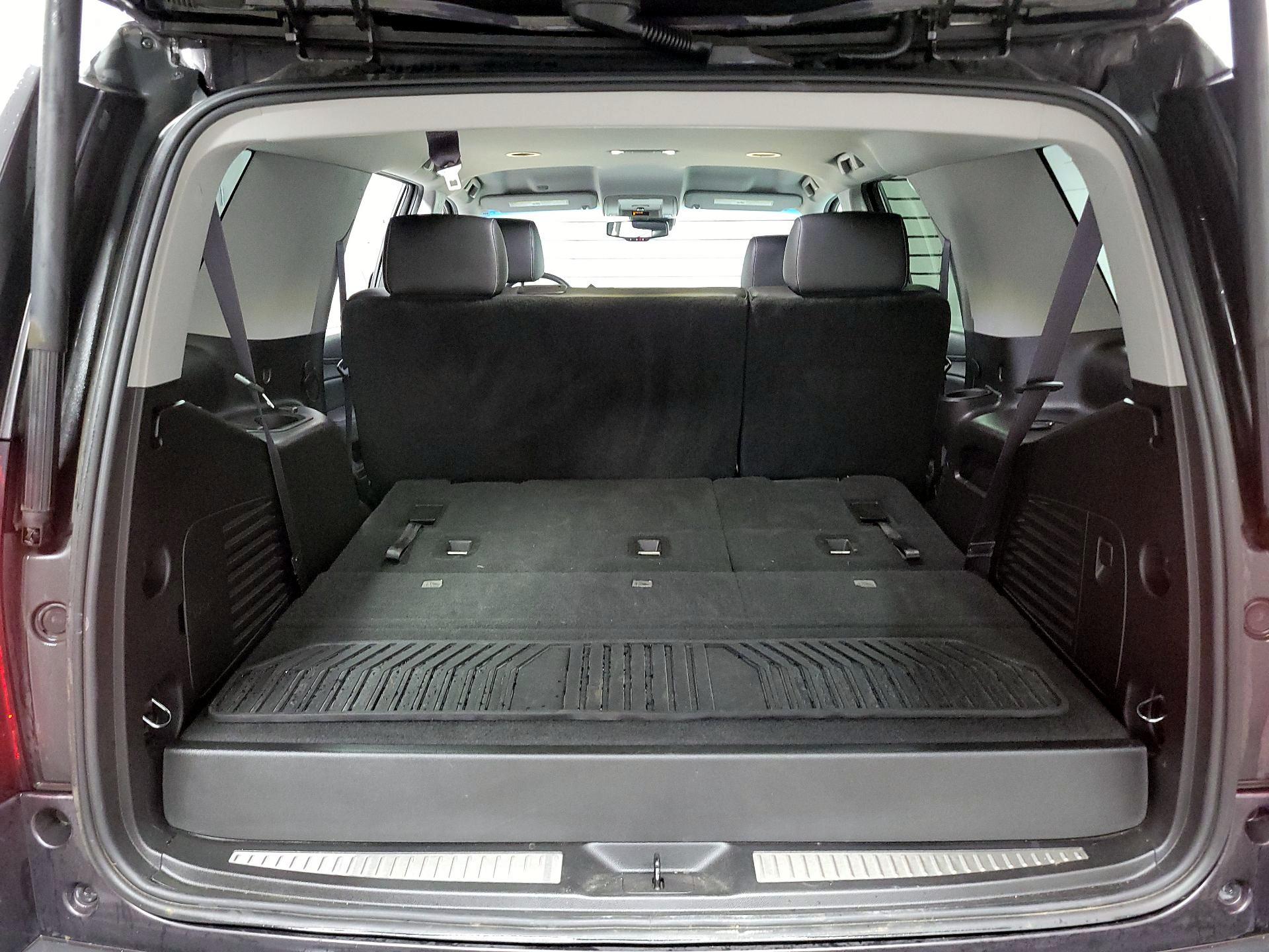 Thumbnail: 2015 Chevrolet Tahoe - 17