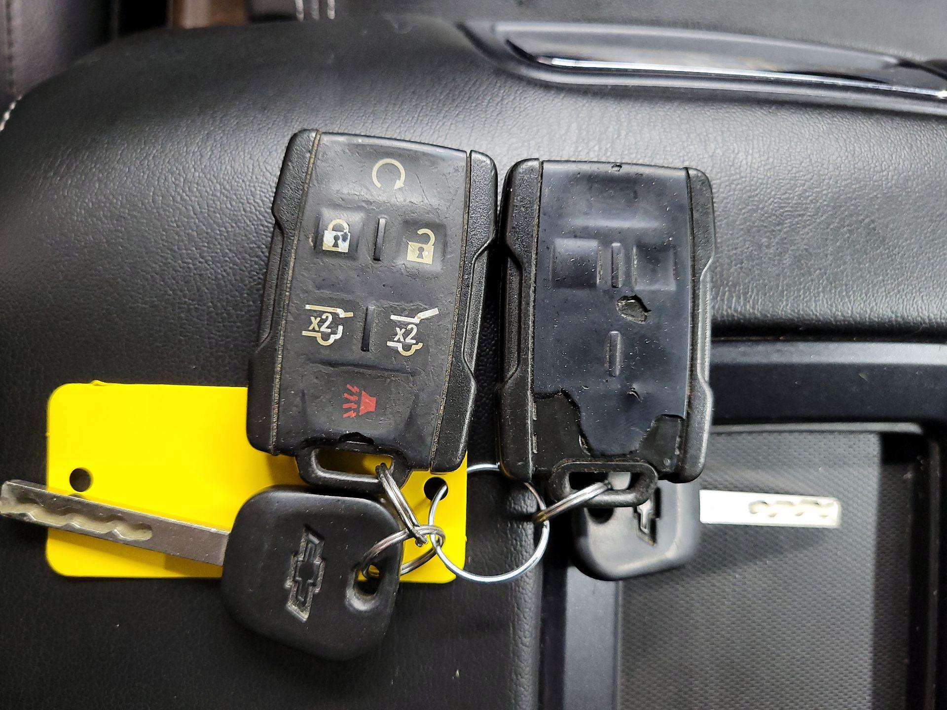 Thumbnail: 2015 Chevrolet Tahoe - 19