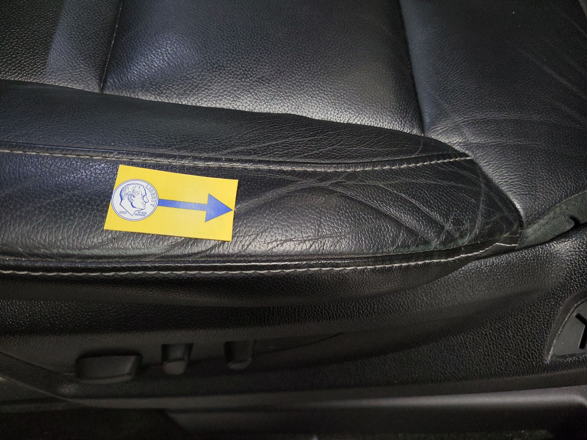 Thumbnail: 2015 Chevrolet Tahoe - 20