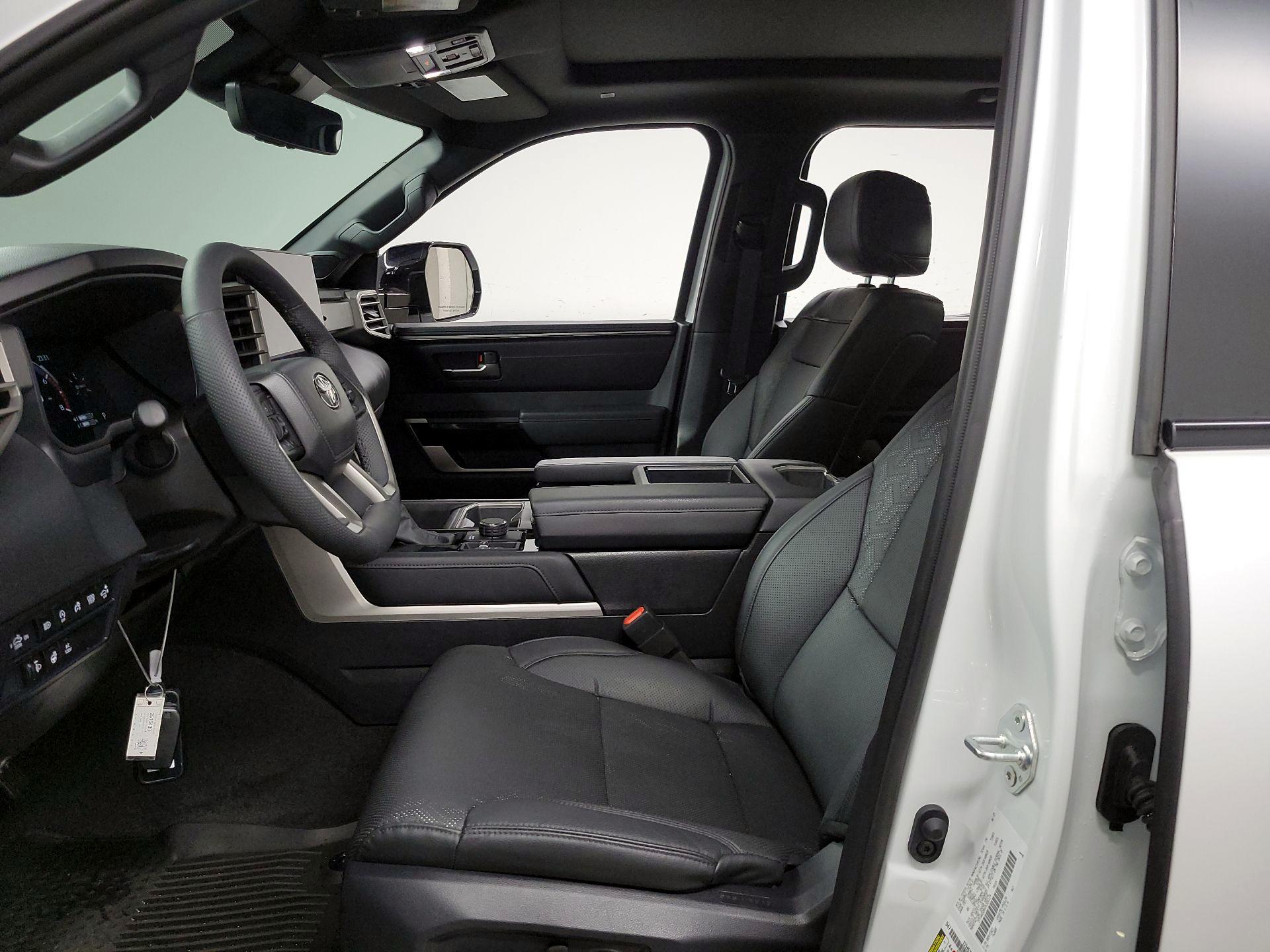 Thumbnail: 2025 Toyota Tundra - 11