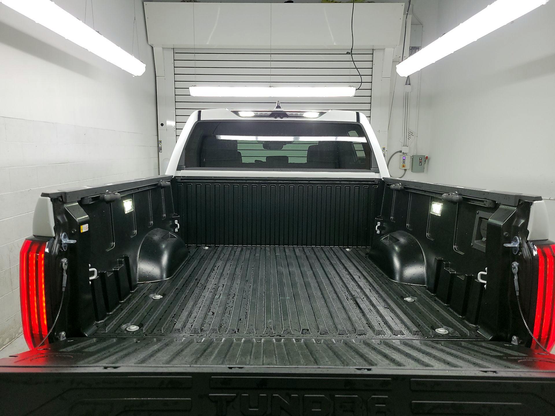 Thumbnail: 2025 Toyota Tundra - 18