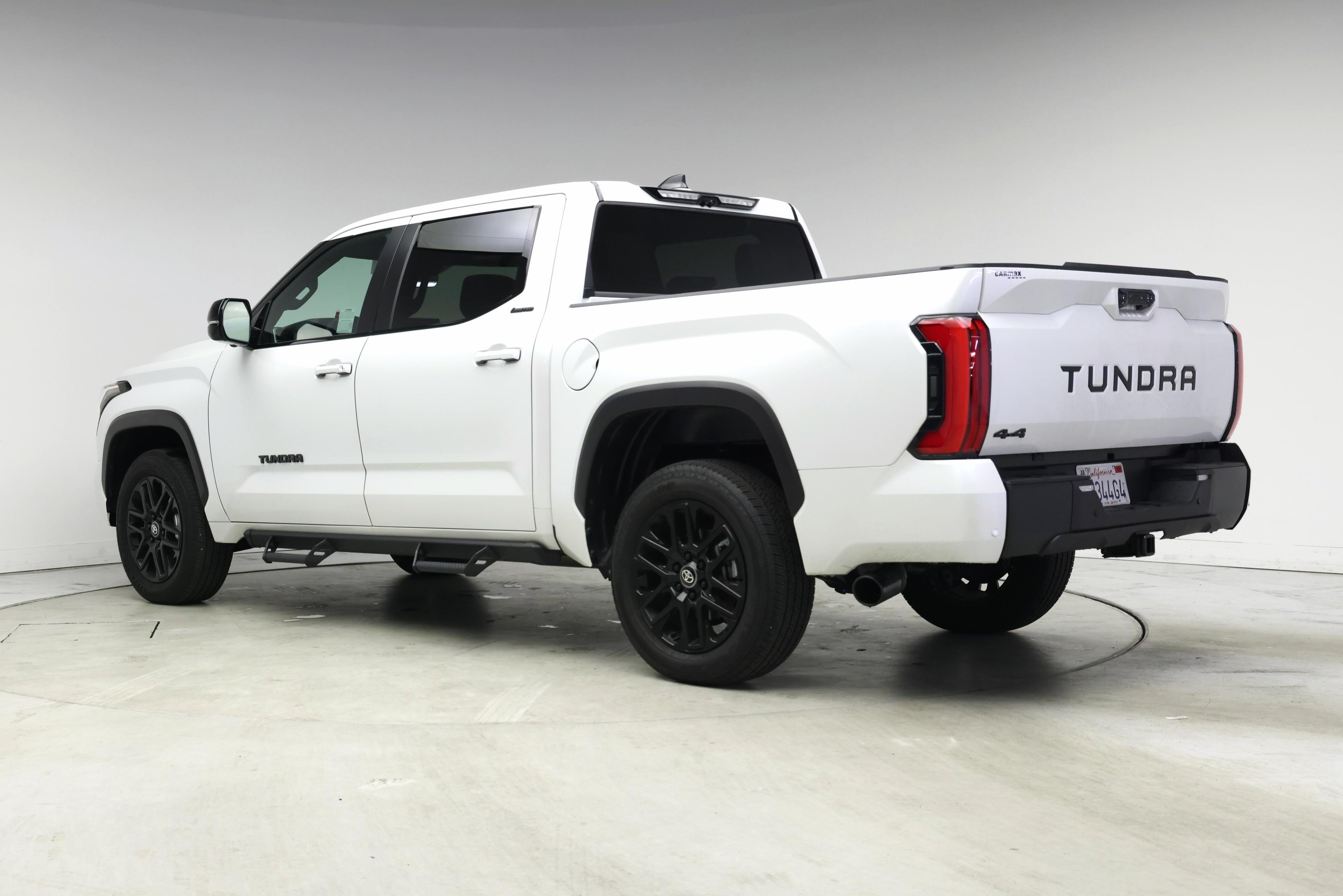 Thumbnail: 2025 Toyota Tundra - 2