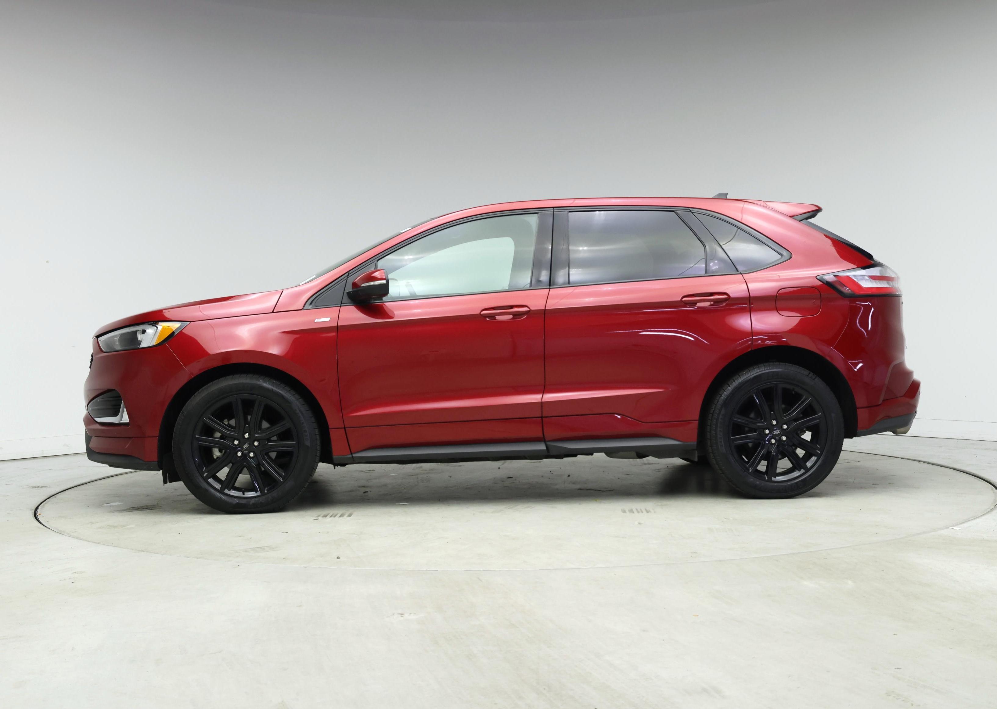 Thumbnail: 2020 Ford Edge - 3