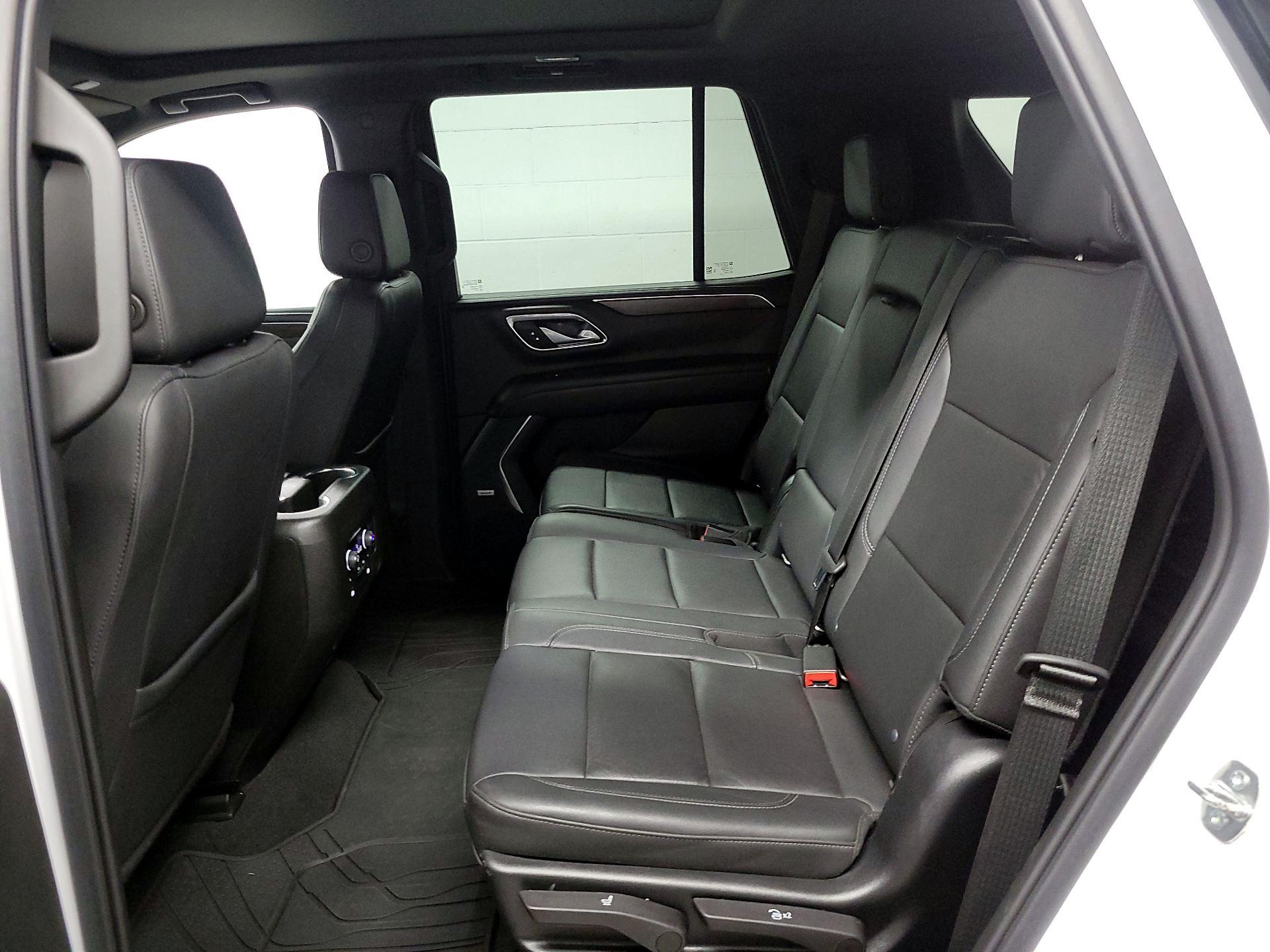 Thumbnail: 2022 Chevrolet Tahoe - 18