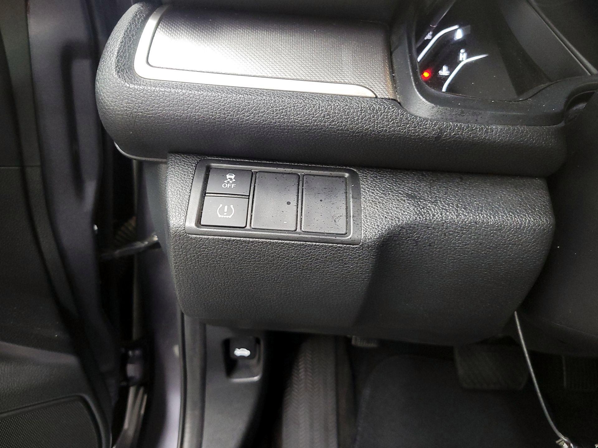 Thumbnail: 2017 Honda Civic - 13