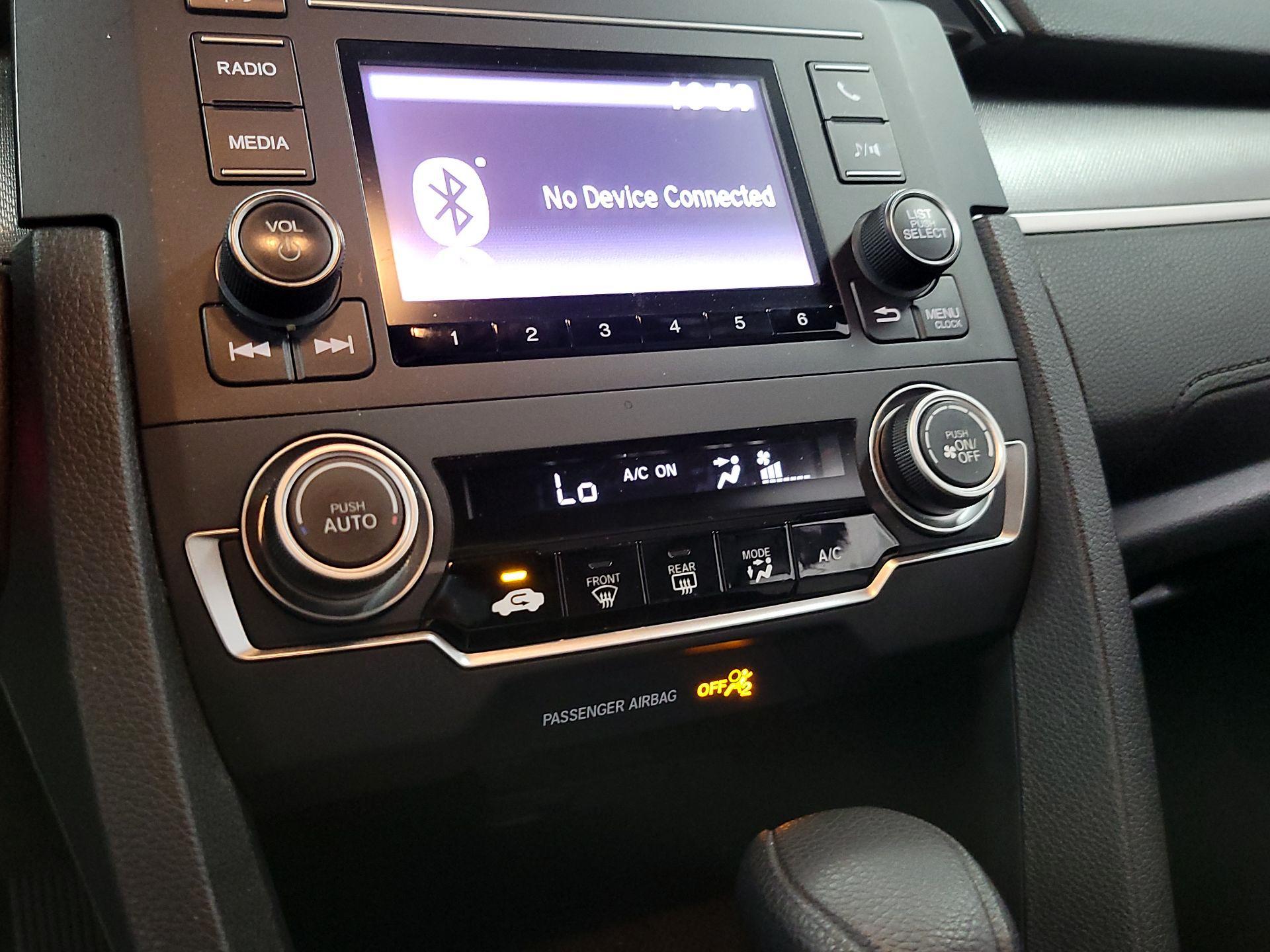 Thumbnail: 2017 Honda Civic - 15