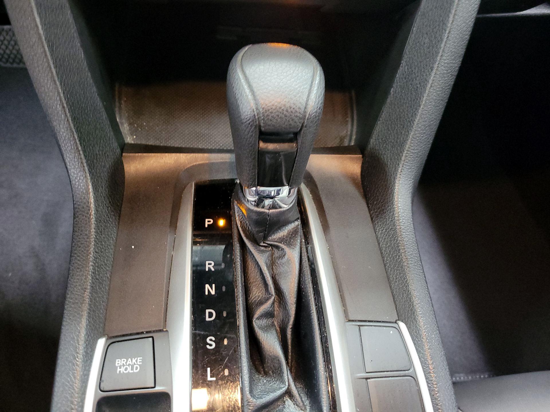 Thumbnail: 2017 Honda Civic - 16