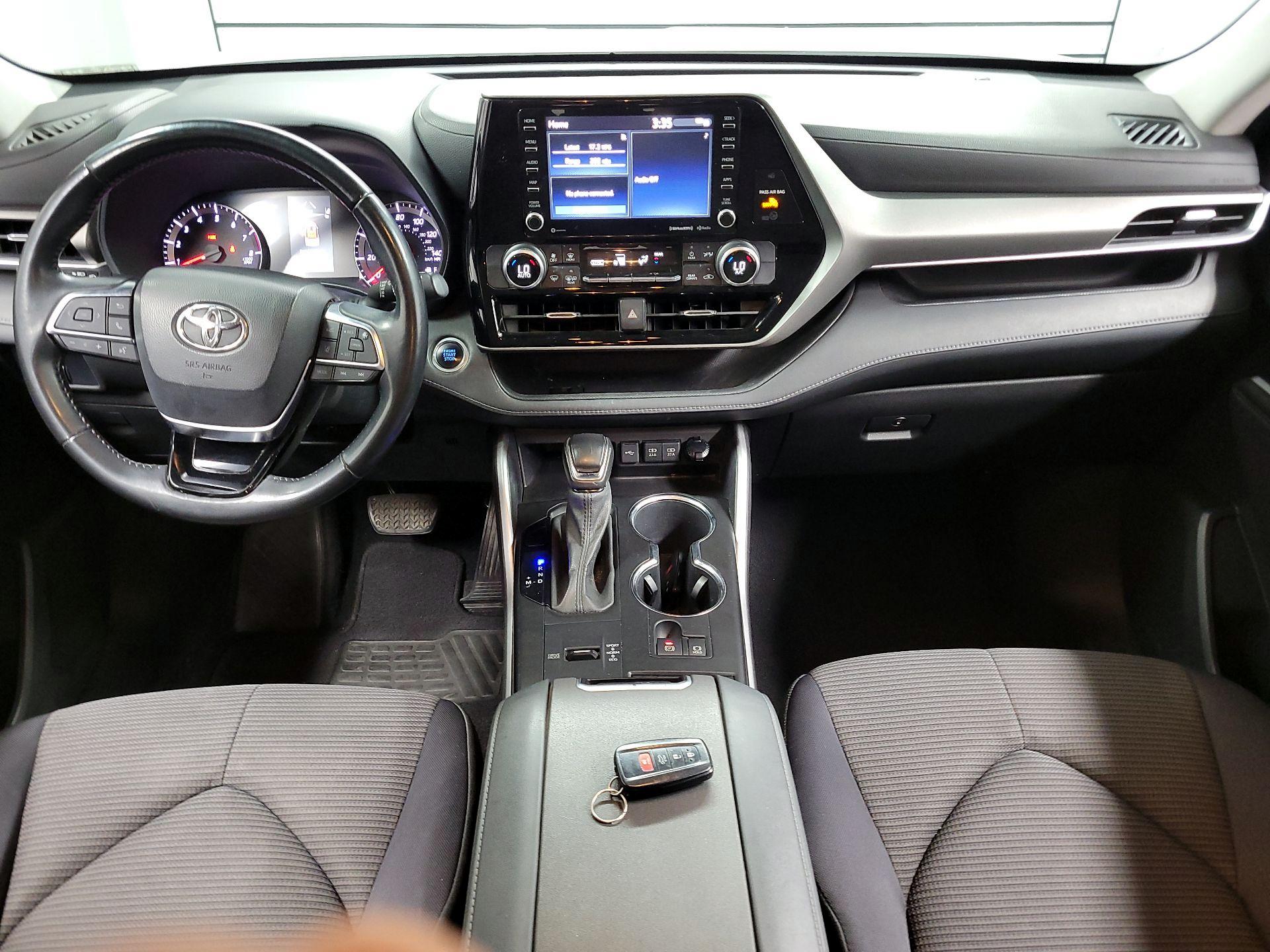 Thumbnail: 2021 Toyota Highlander - 9