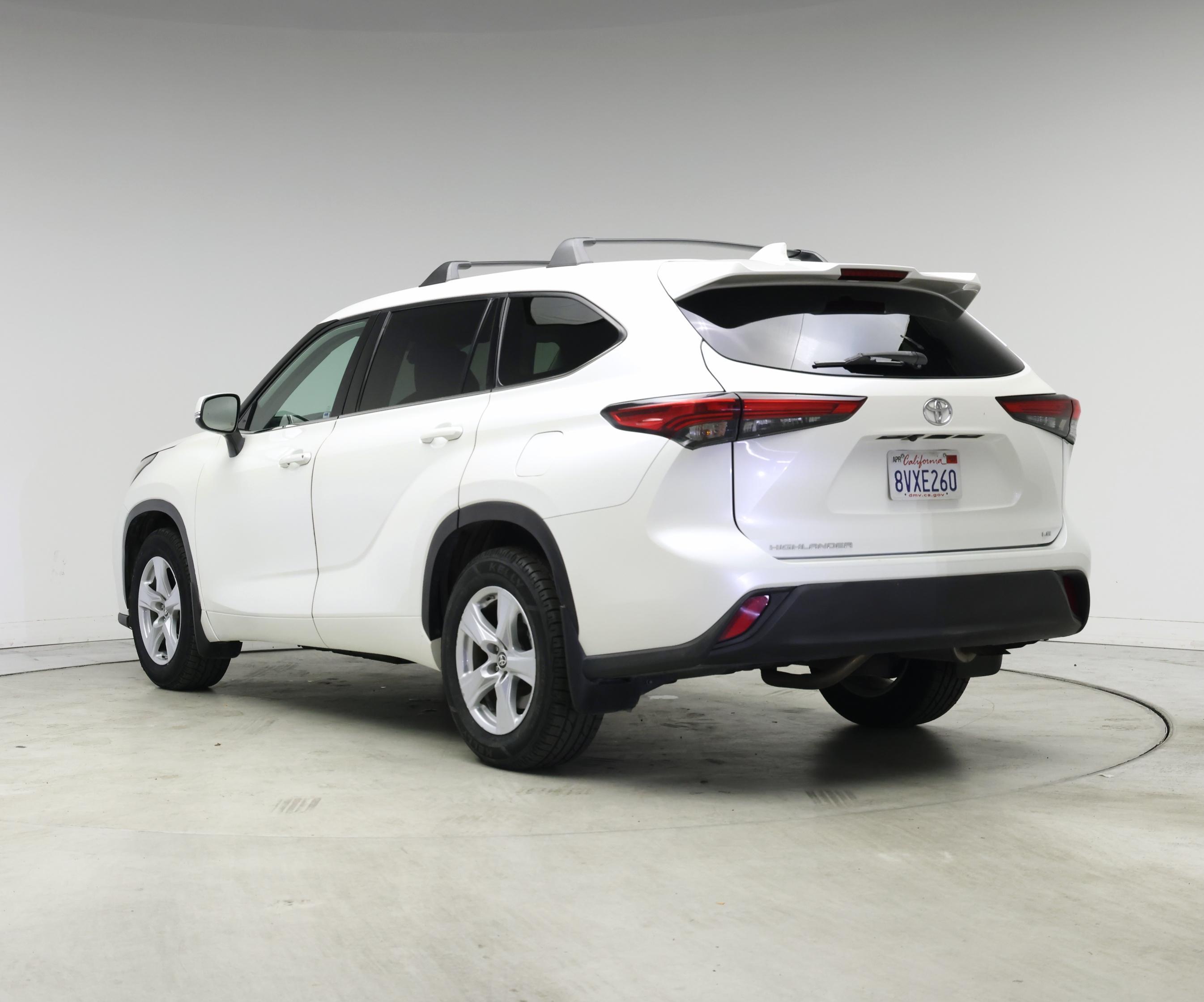 Thumbnail: 2021 Toyota Highlander - 2