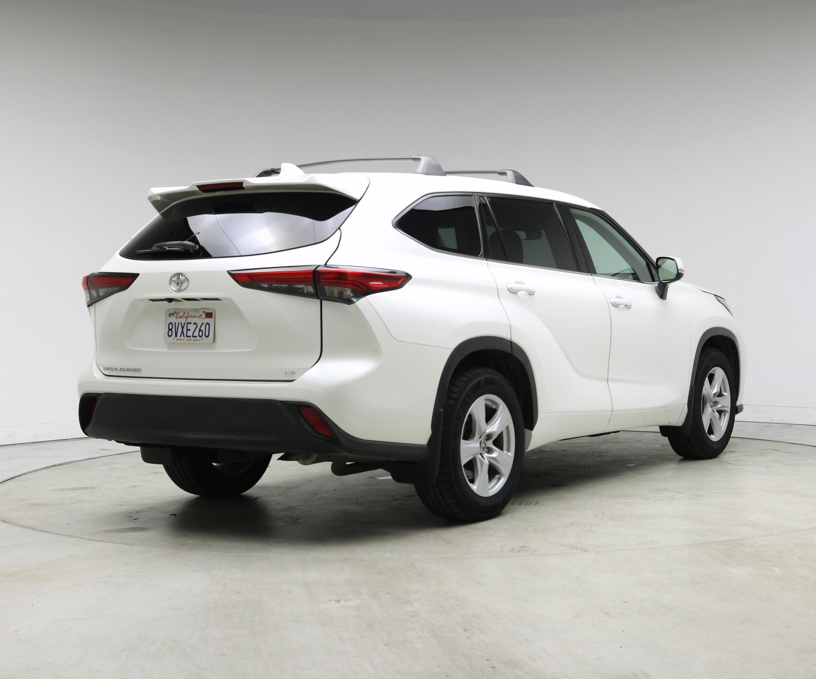 Thumbnail: 2021 Toyota Highlander - 8