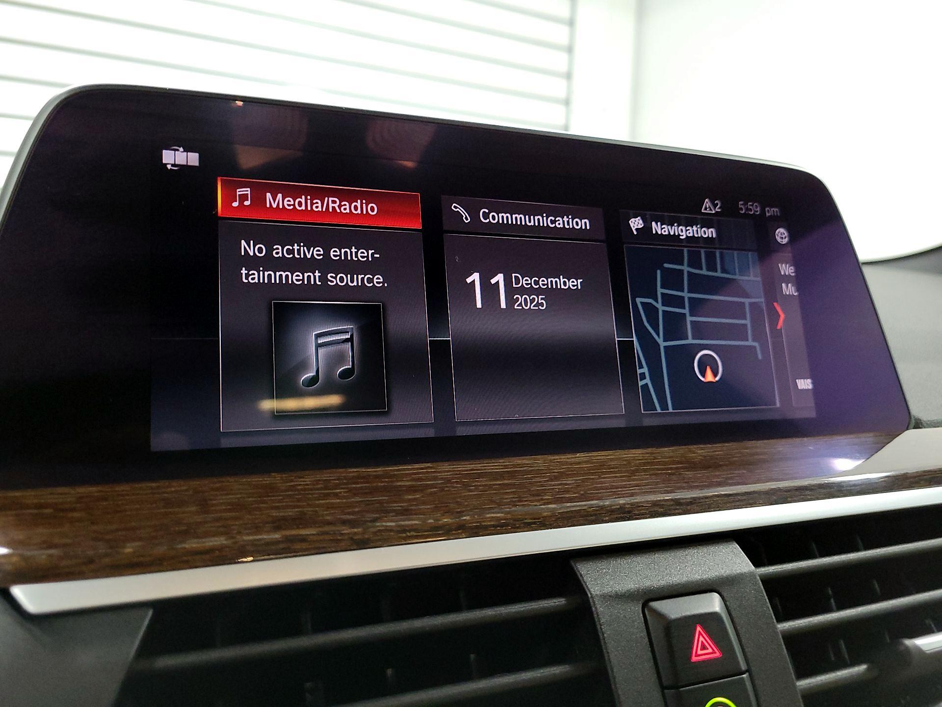 Thumbnail: 2021 BMW X3 - 13