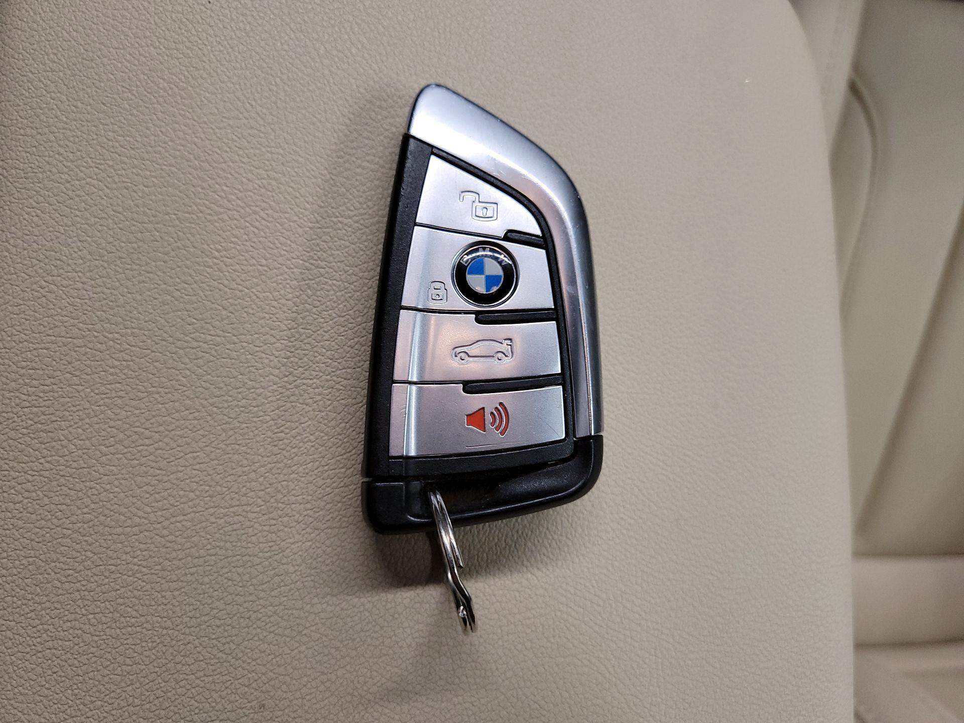 Thumbnail: 2021 BMW X3 - 19