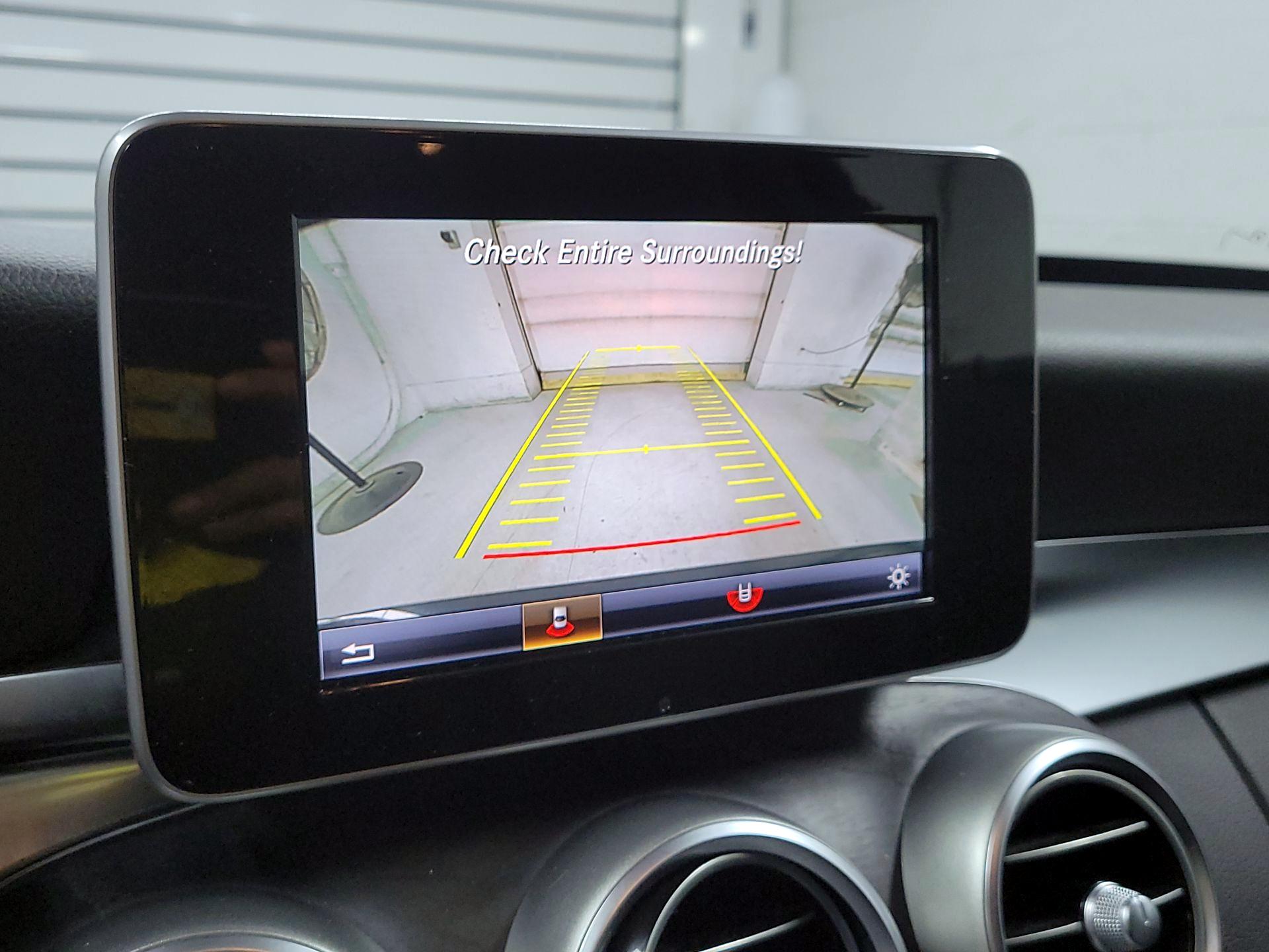 Thumbnail: 2017 Mercedes-Benz C-Class - 11