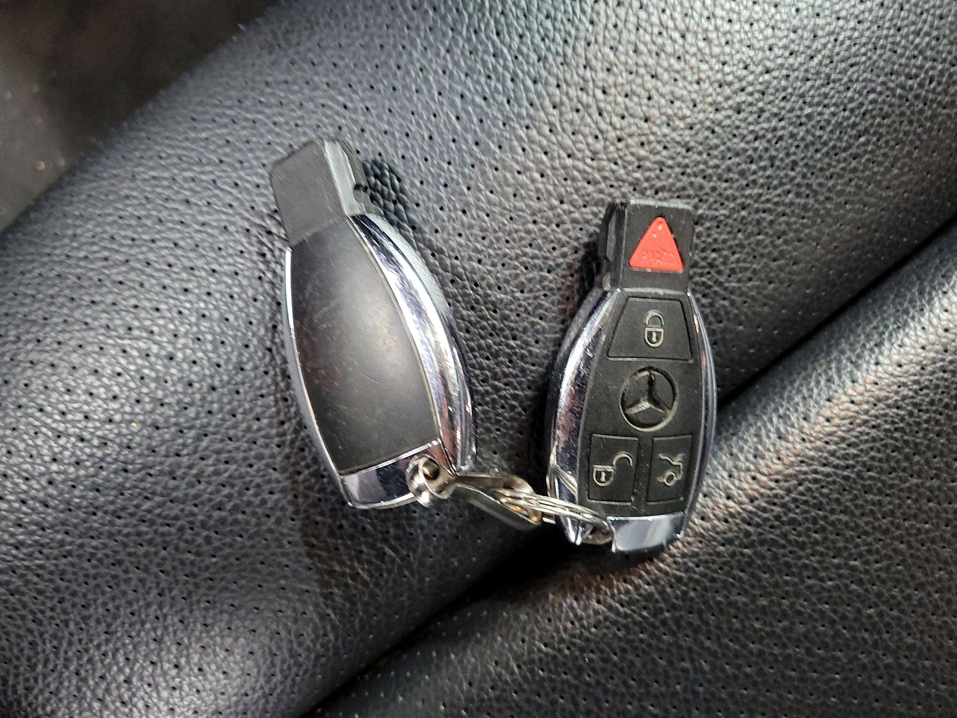 Thumbnail: 2017 Mercedes-Benz C-Class - 18