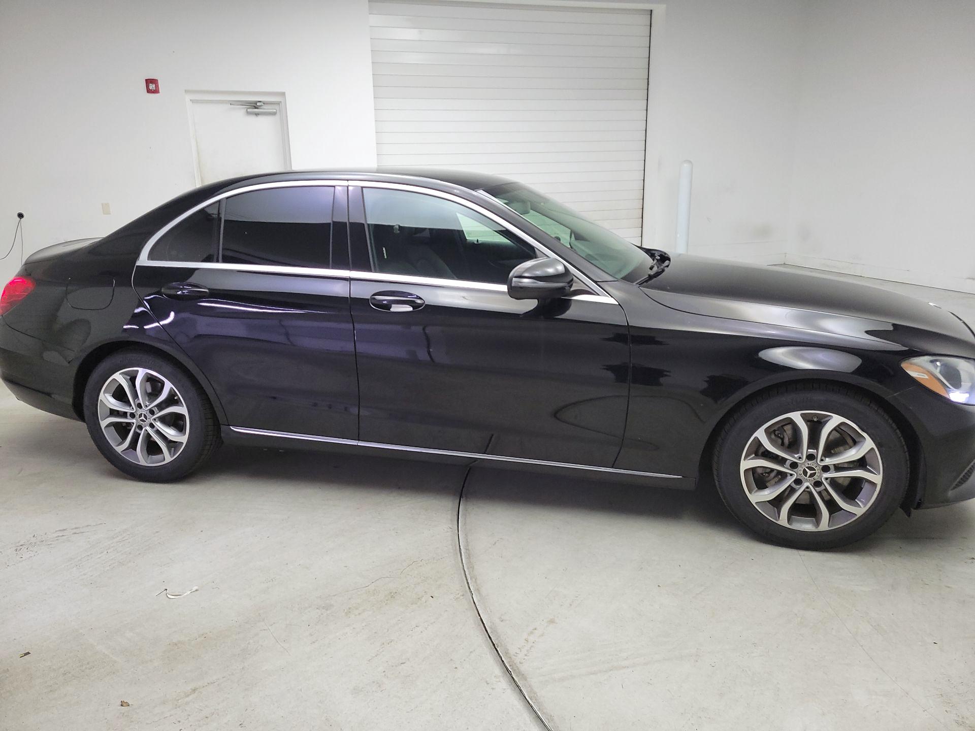 Thumbnail: 2017 Mercedes-Benz C-Class - 4