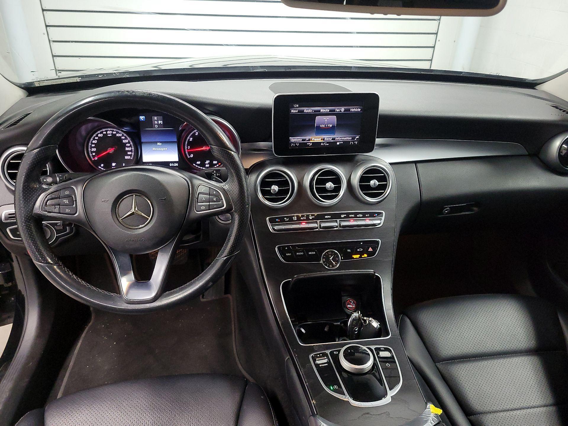 Thumbnail: 2017 Mercedes-Benz C-Class - 8