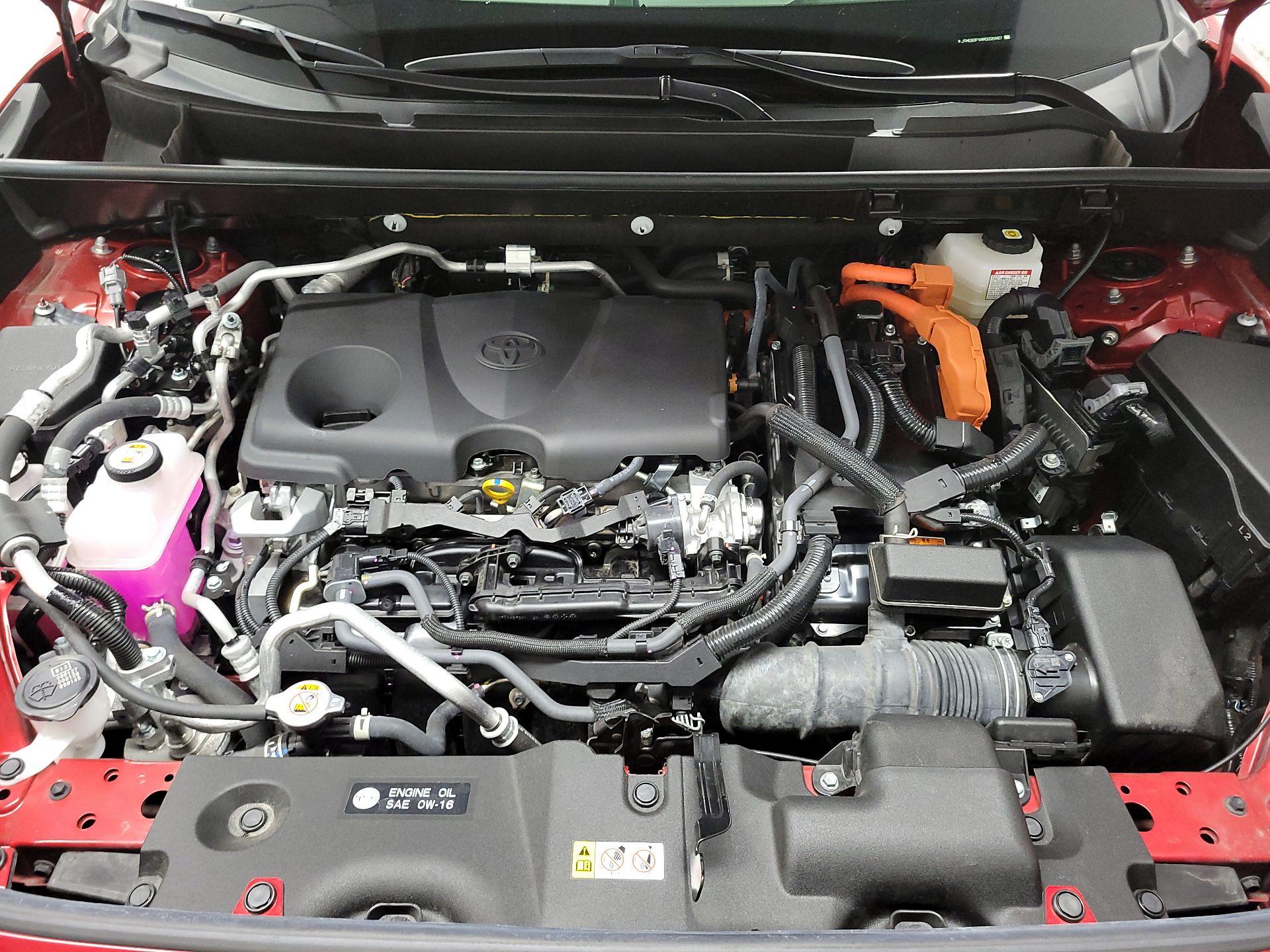 Thumbnail: 2024 Toyota RAV4 - 18