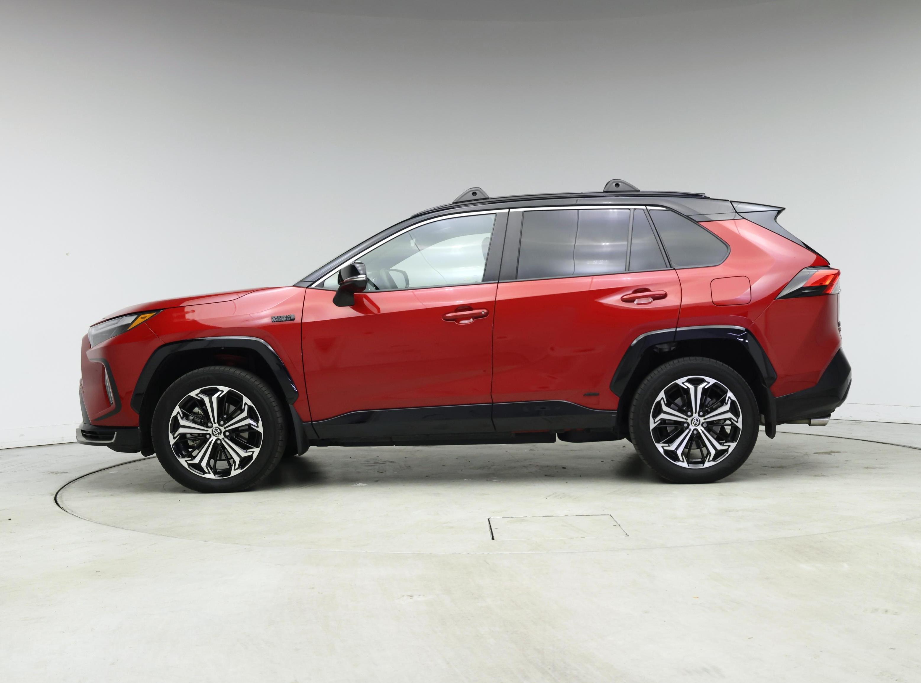 Thumbnail: 2024 Toyota RAV4 - 3