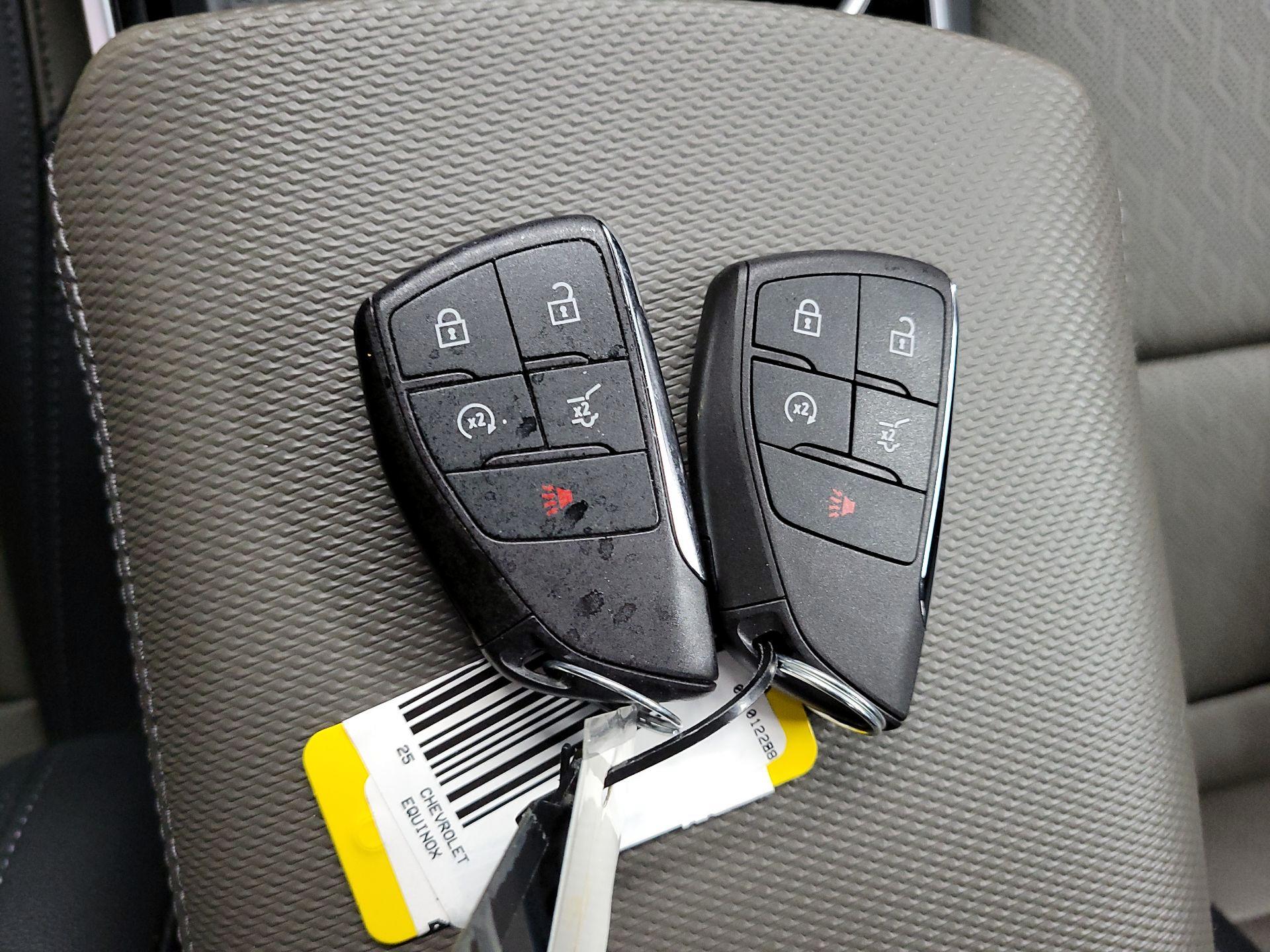 Thumbnail: 2025 Chevrolet Equinox - 19