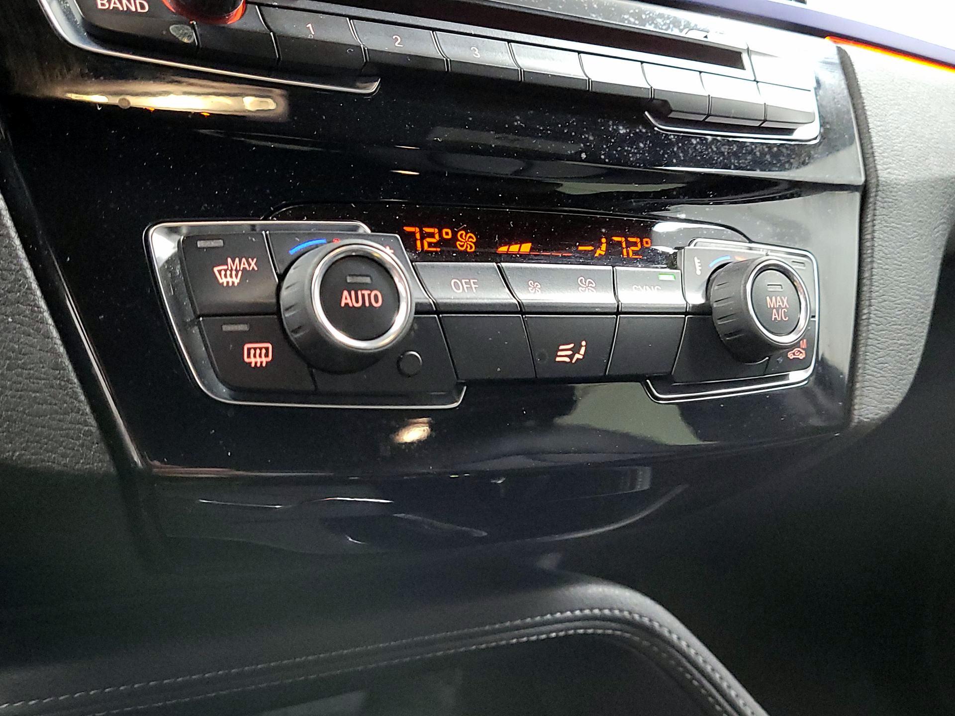 Thumbnail: 2018 BMW X1 - 16