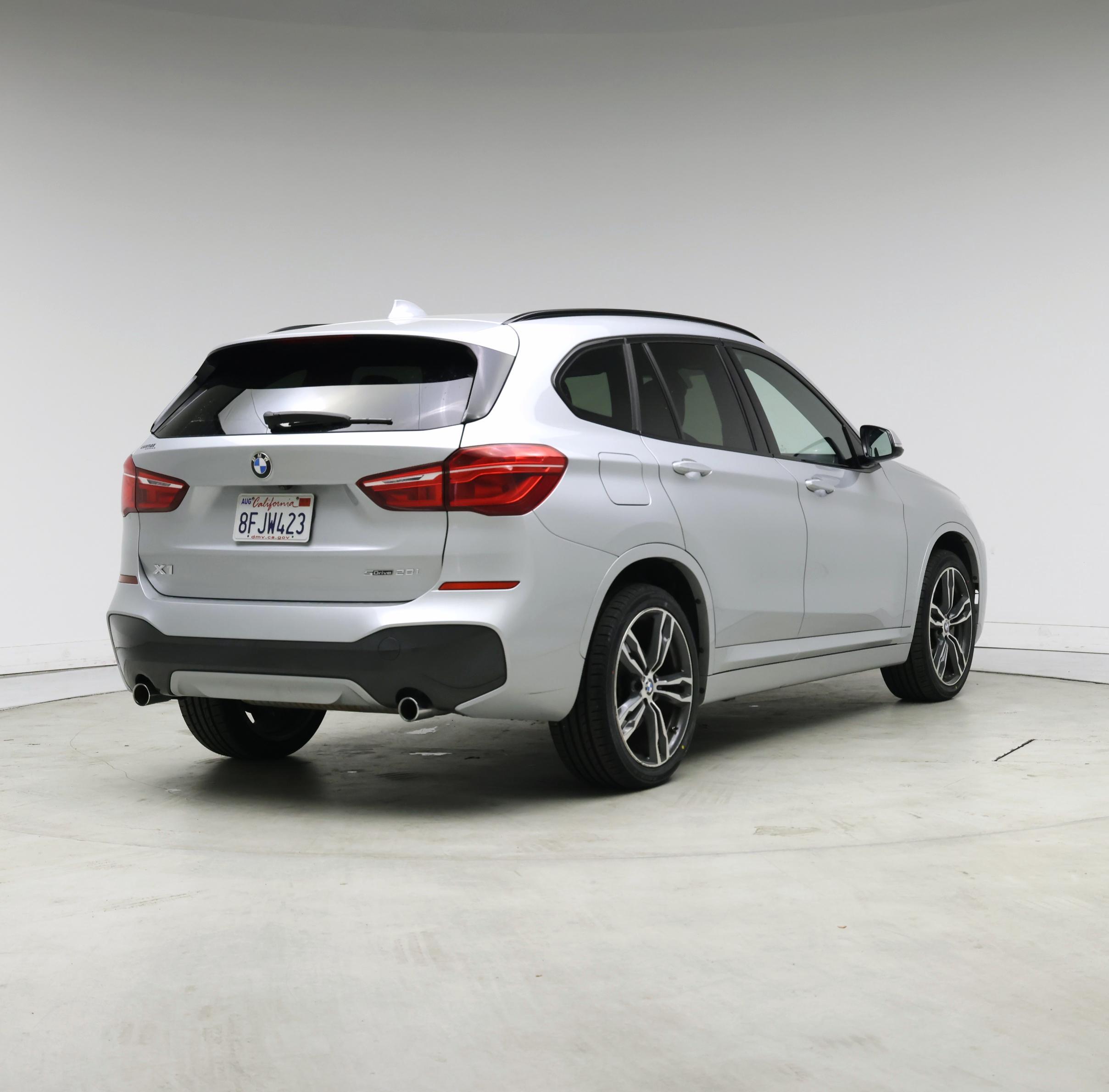 Thumbnail: 2018 BMW X1 - 8