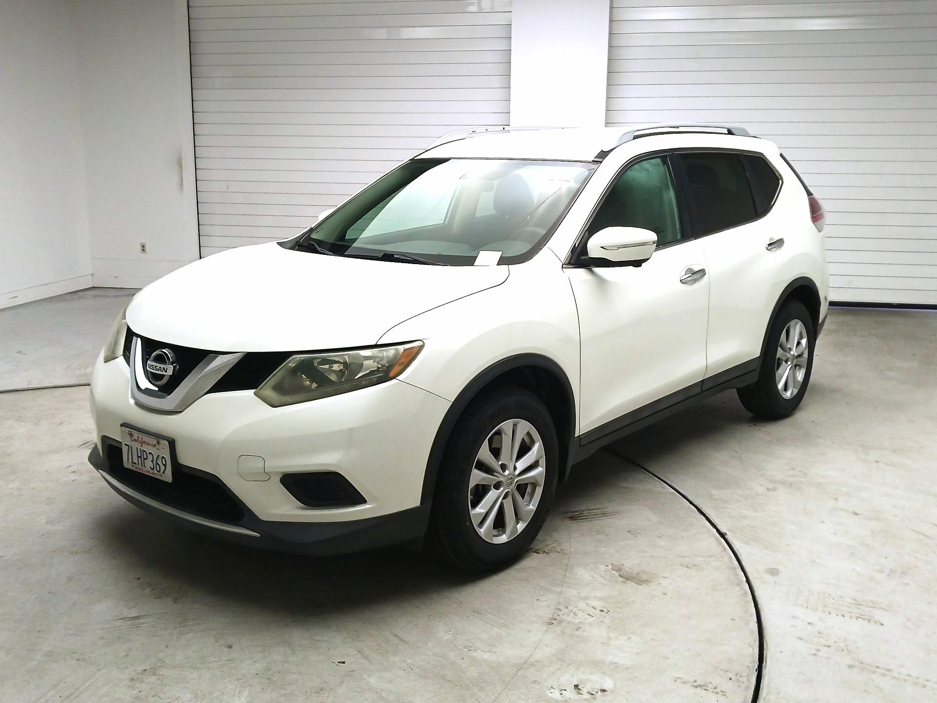 Thumbnail: 2015 Nissan Rogue - 3