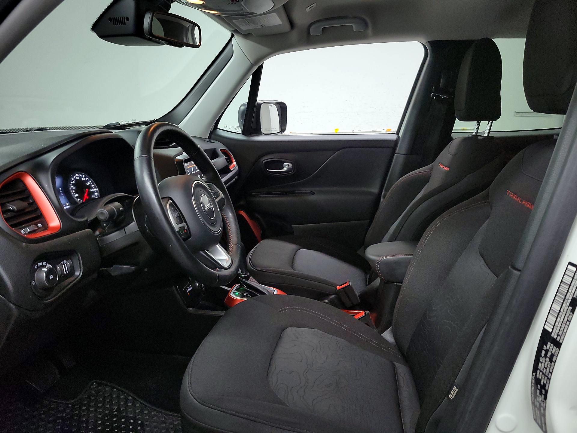 Thumbnail: 2021 Jeep Renegade - 11