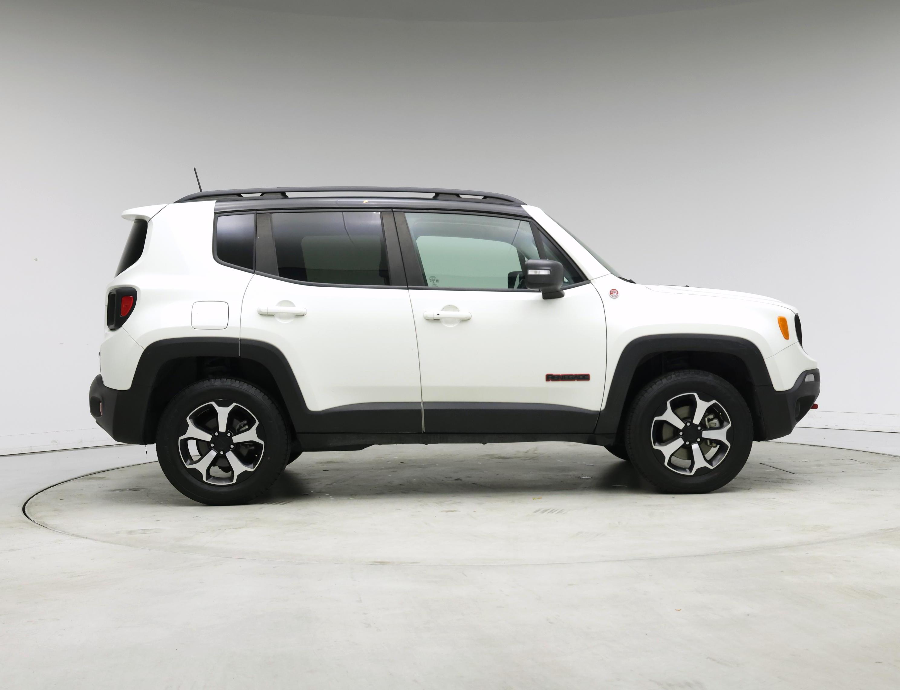 Thumbnail: 2021 Jeep Renegade - 7