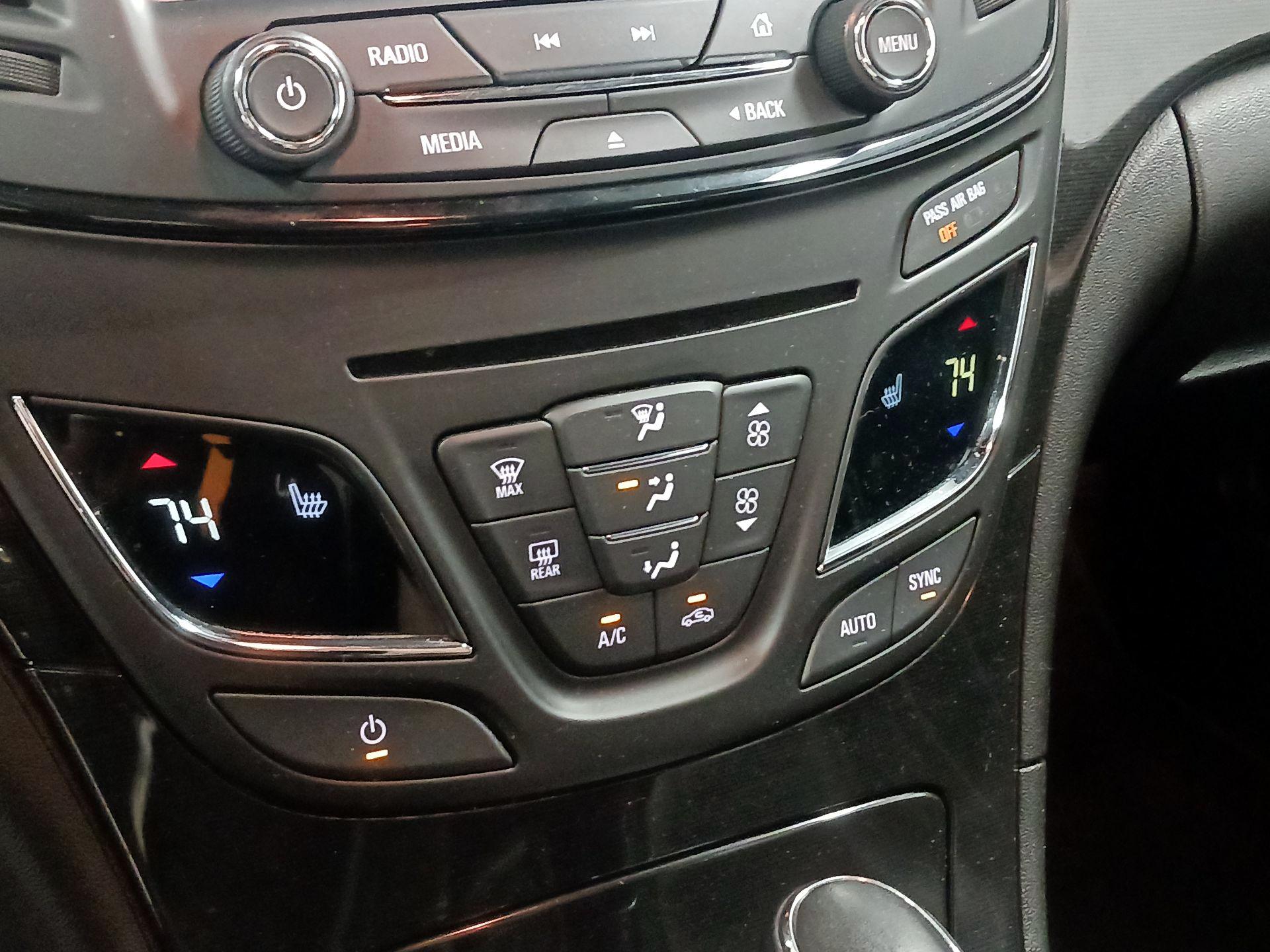 Thumbnail: 2016 Buick Regal - 12