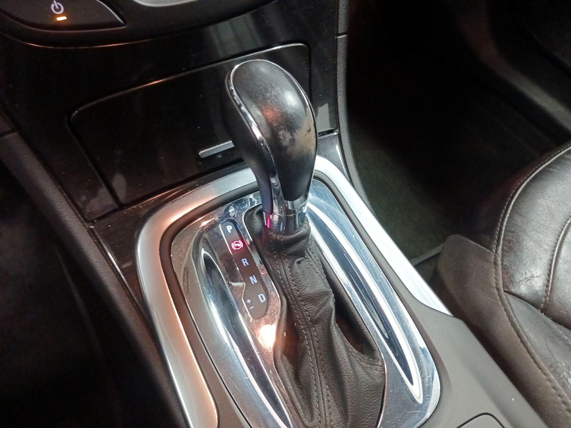 Thumbnail: 2016 Buick Regal - 13