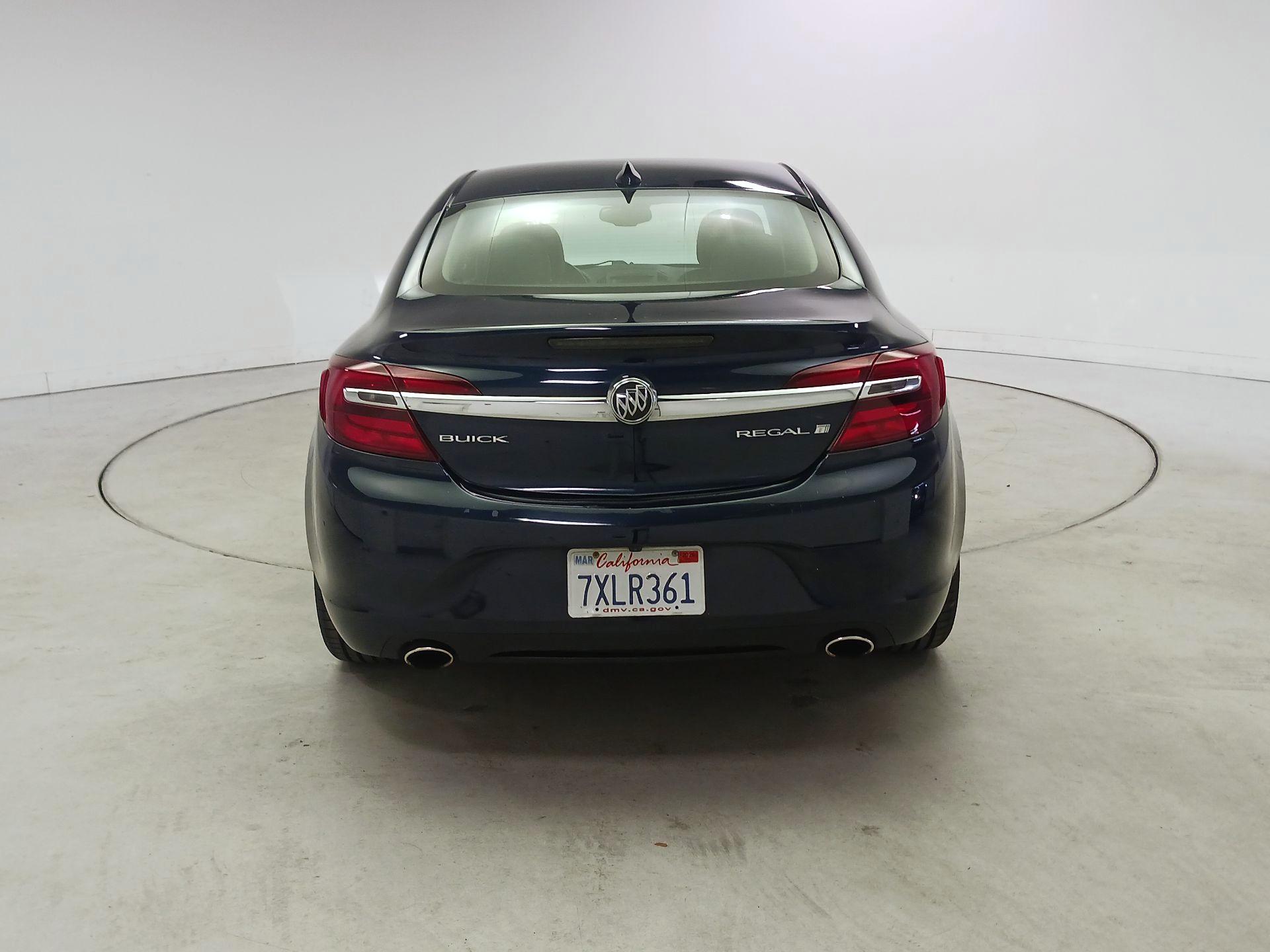 Thumbnail: 2016 Buick Regal - 6