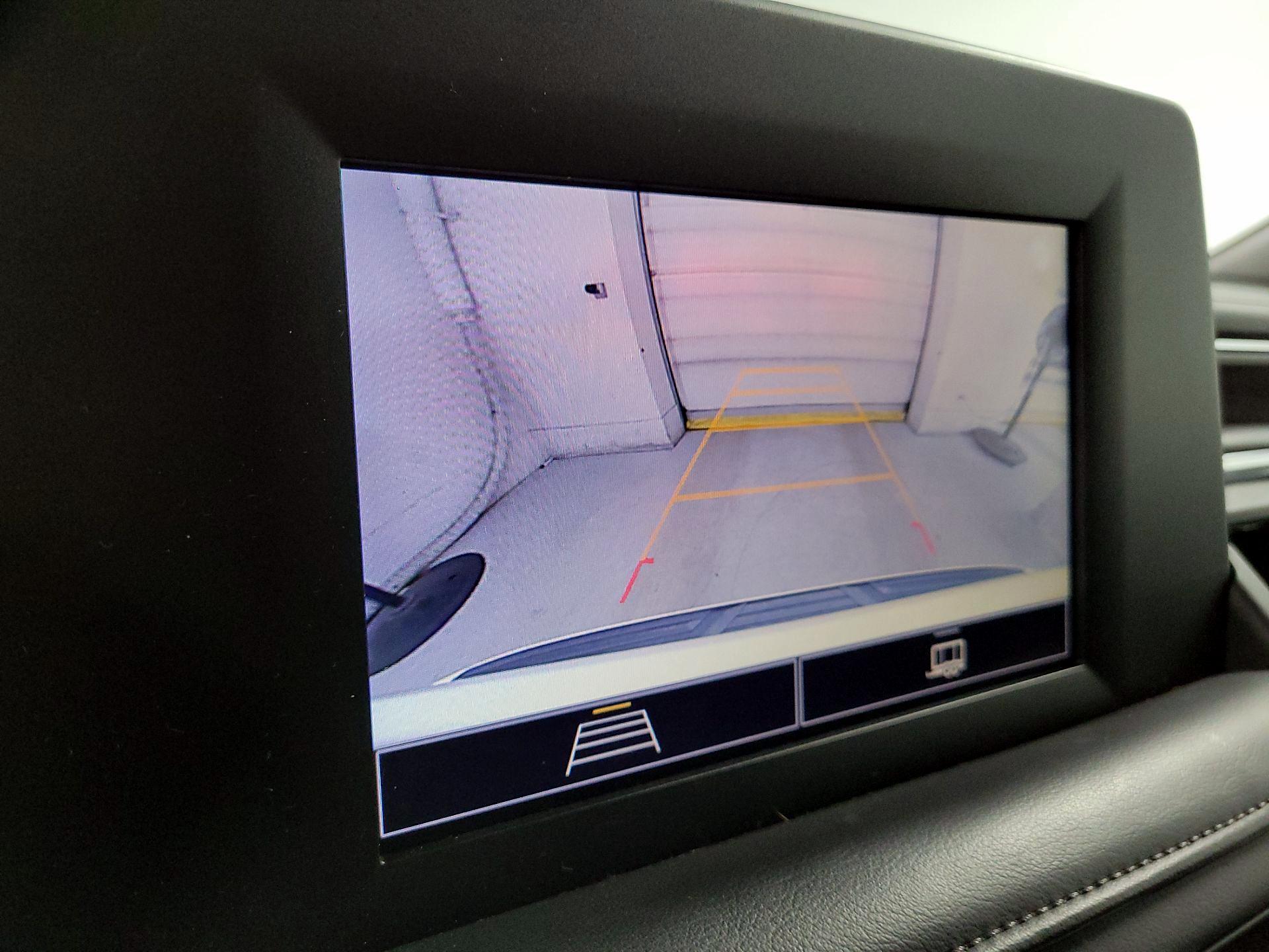 Thumbnail: 2023 Chevrolet Suburban - 12