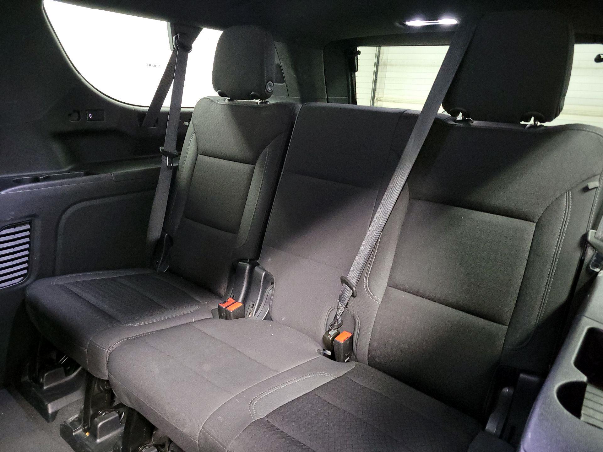 Thumbnail: 2023 Chevrolet Suburban - 18