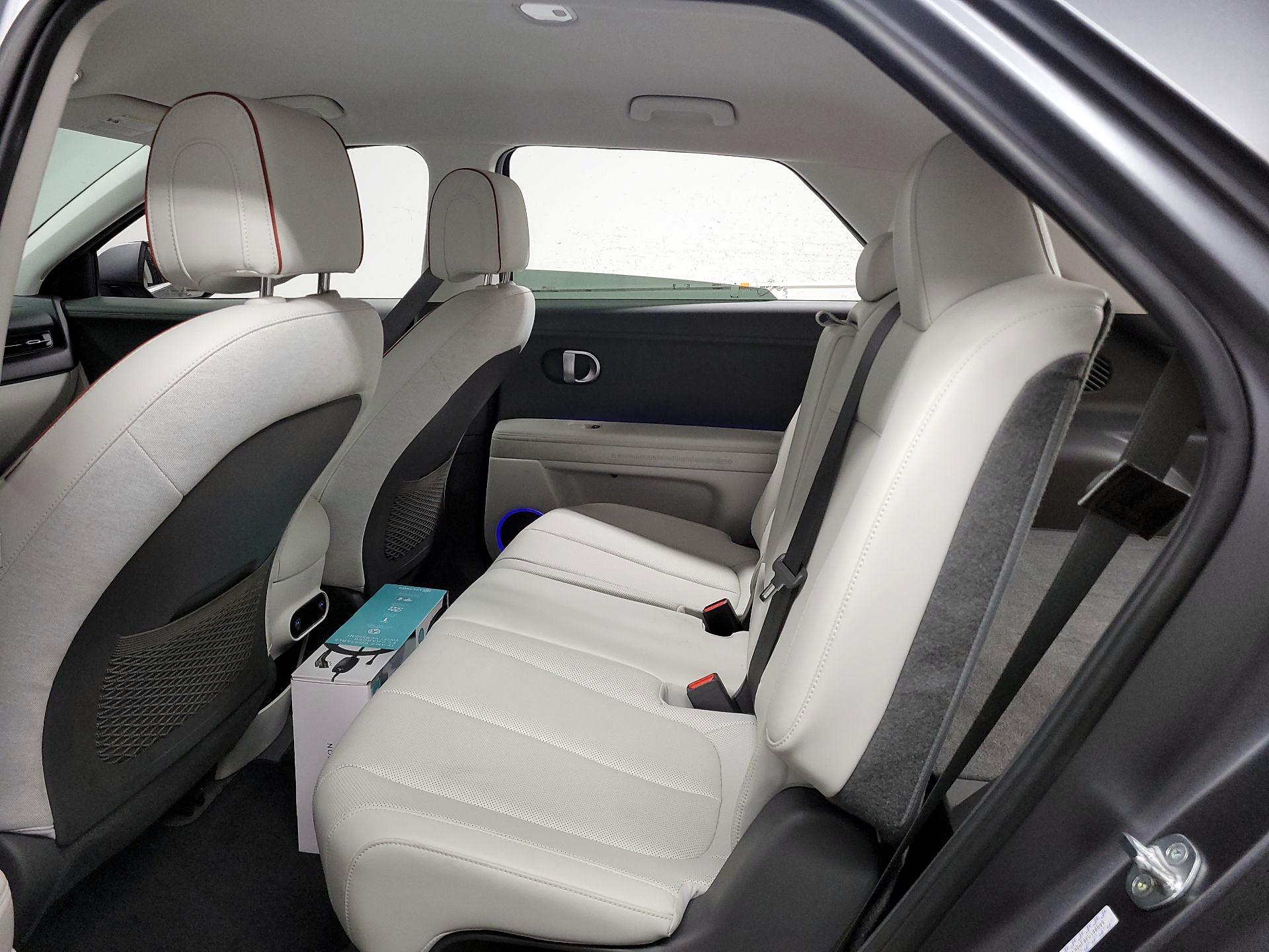 Thumbnail: 2023 Hyundai Ioniq 5 - 17