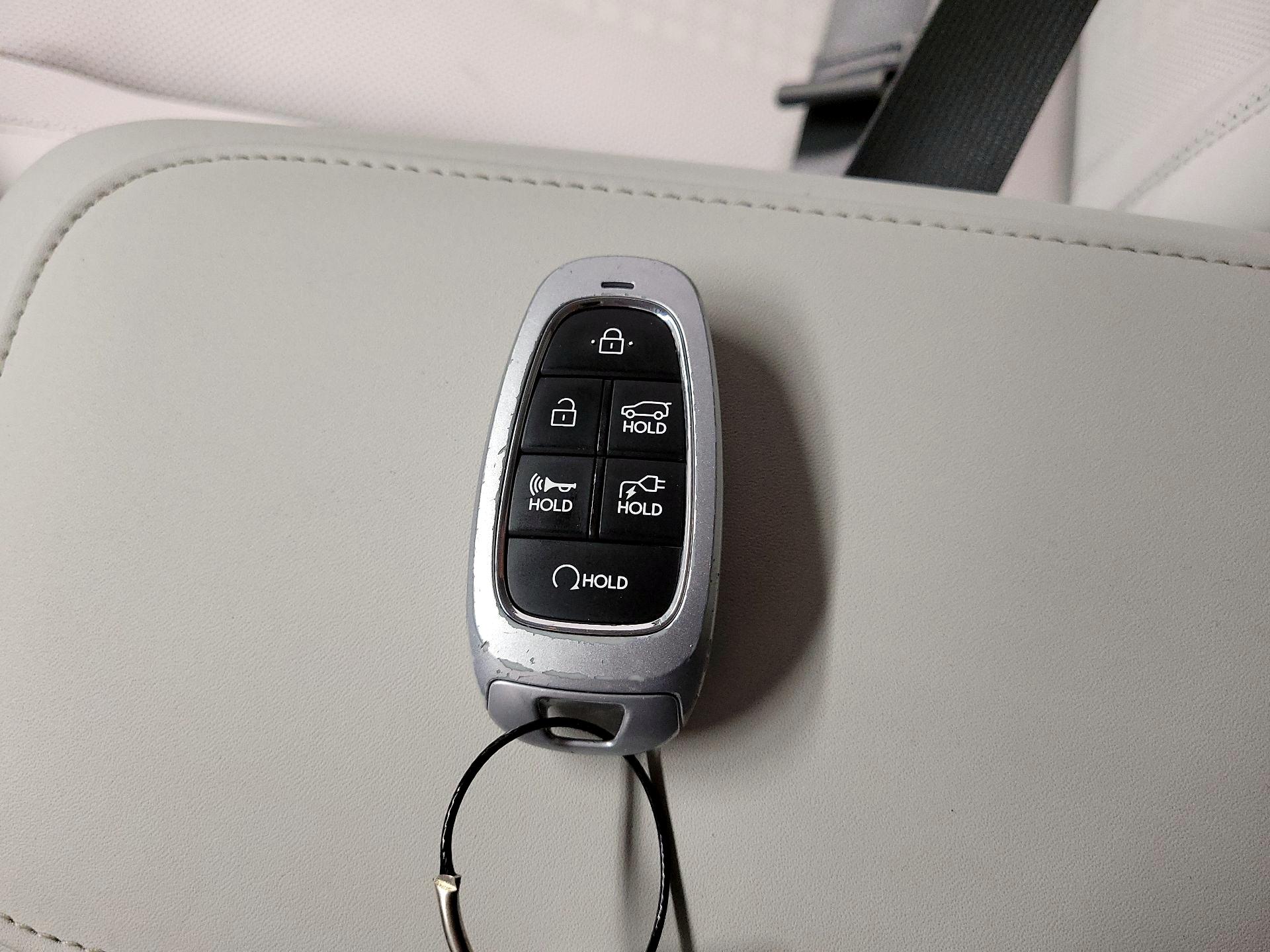 Thumbnail: 2023 Hyundai Ioniq 5 - 20