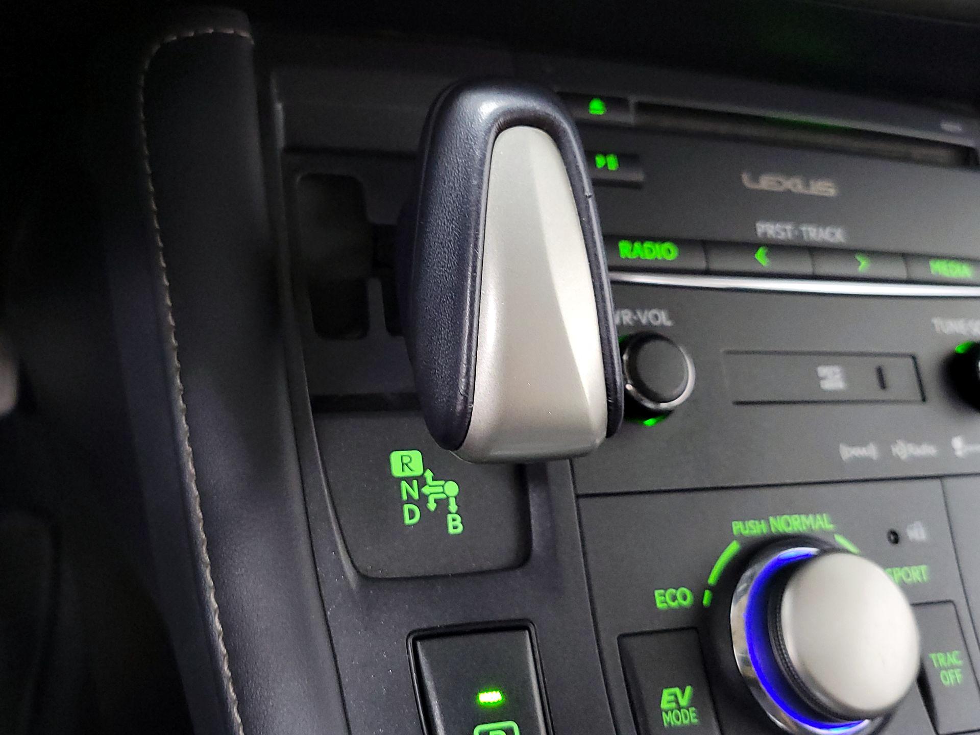 Thumbnail: 2014 Lexus CT - 14