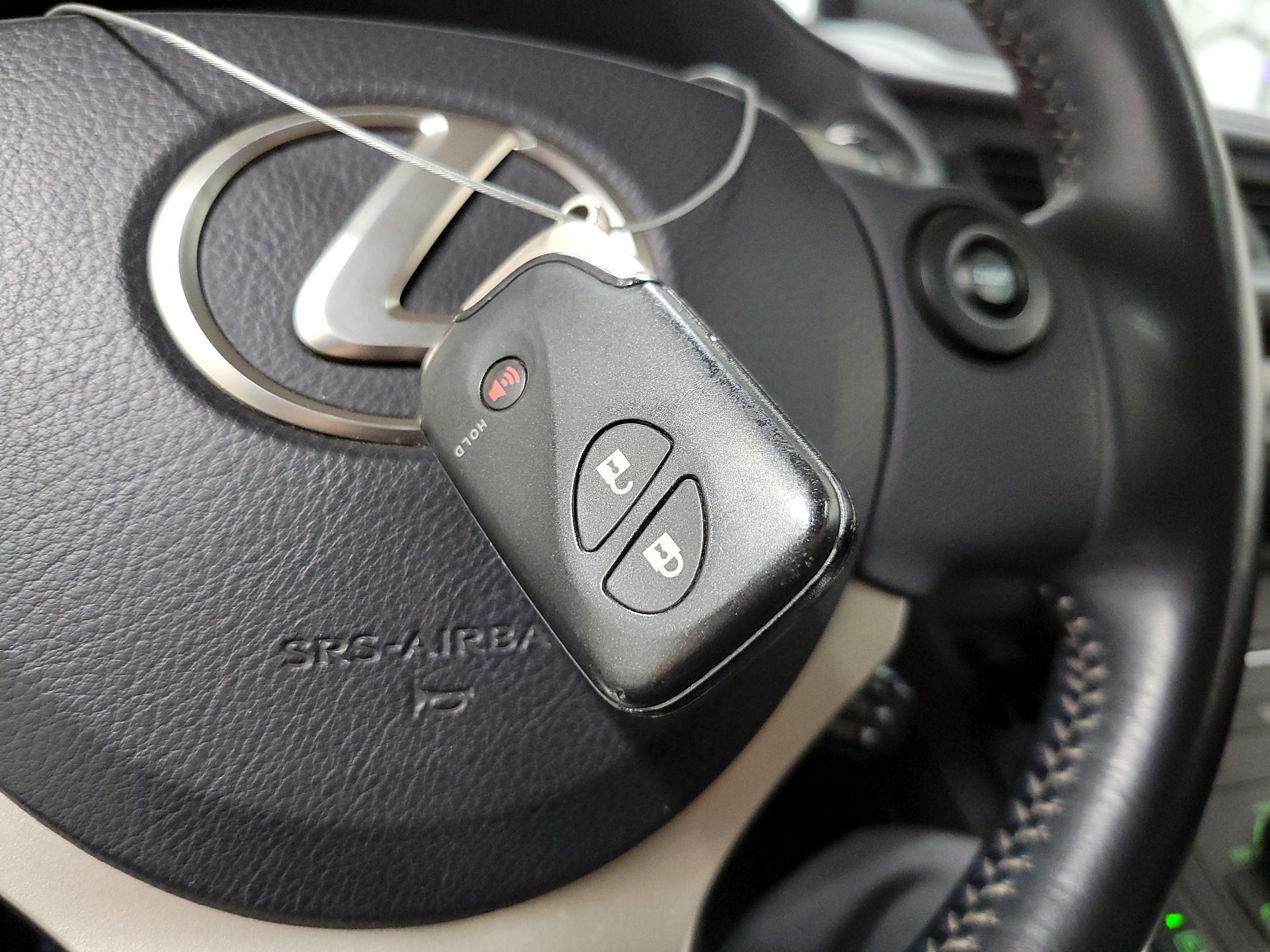 Thumbnail: 2014 Lexus CT - 18