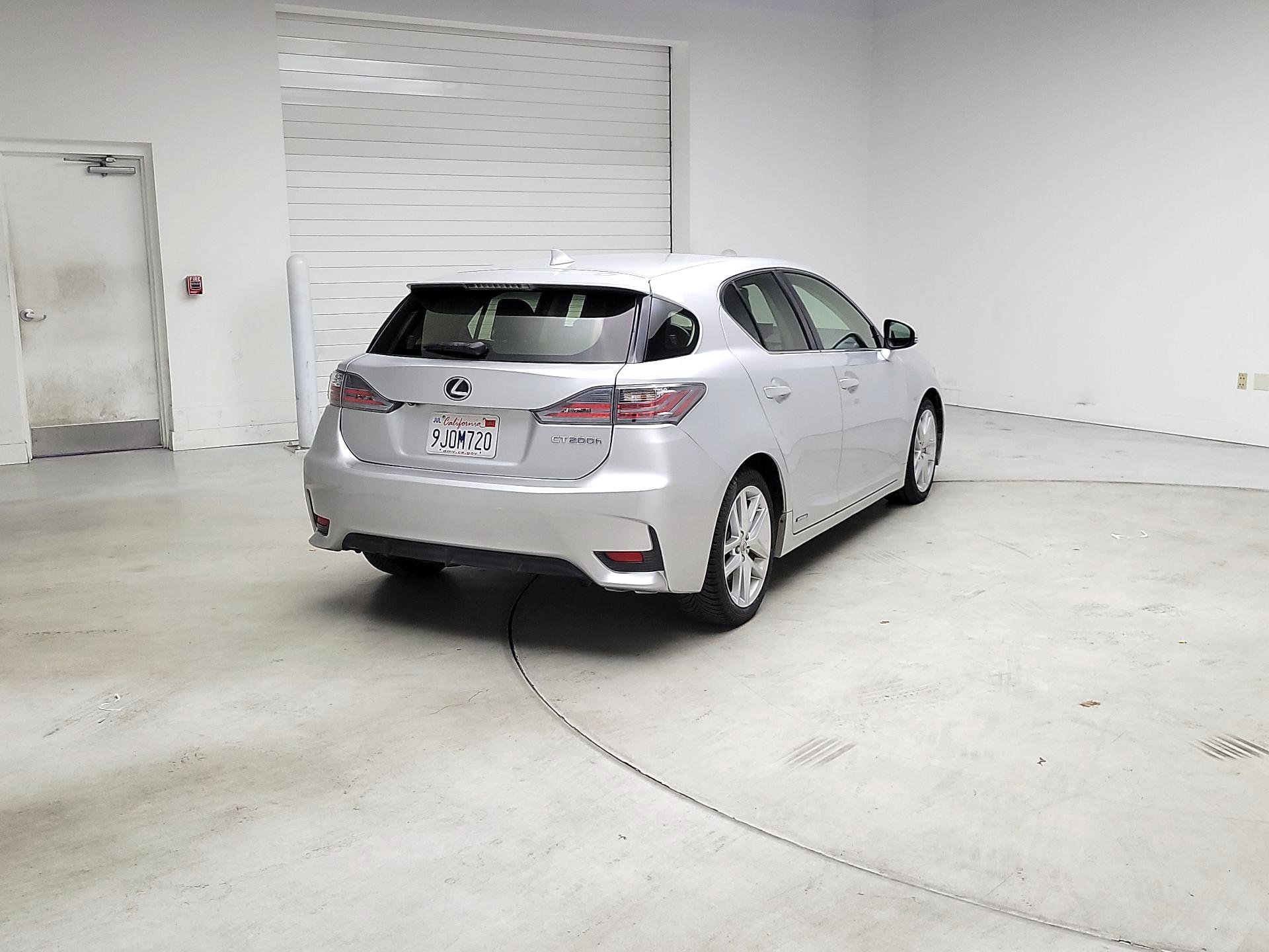 Thumbnail: 2014 Lexus CT - 5