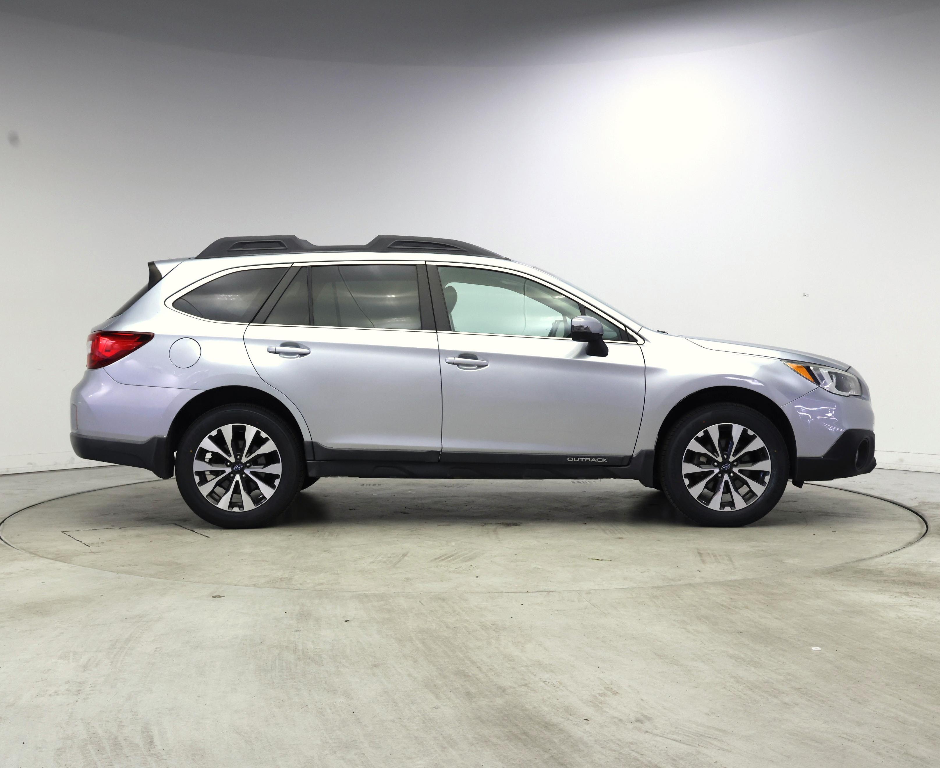 Thumbnail: 2016 Subaru Outback - 7