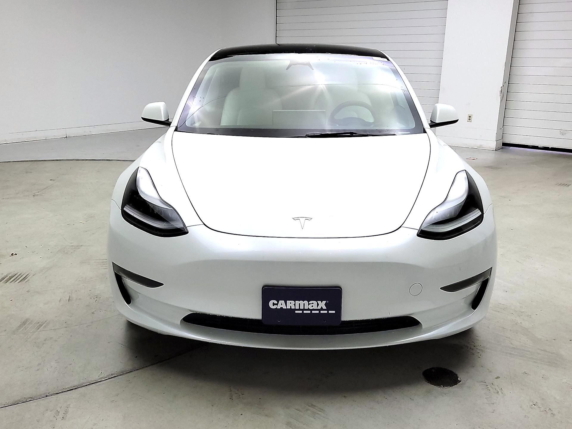 Thumbnail: 2023 Tesla Model 3 - 2