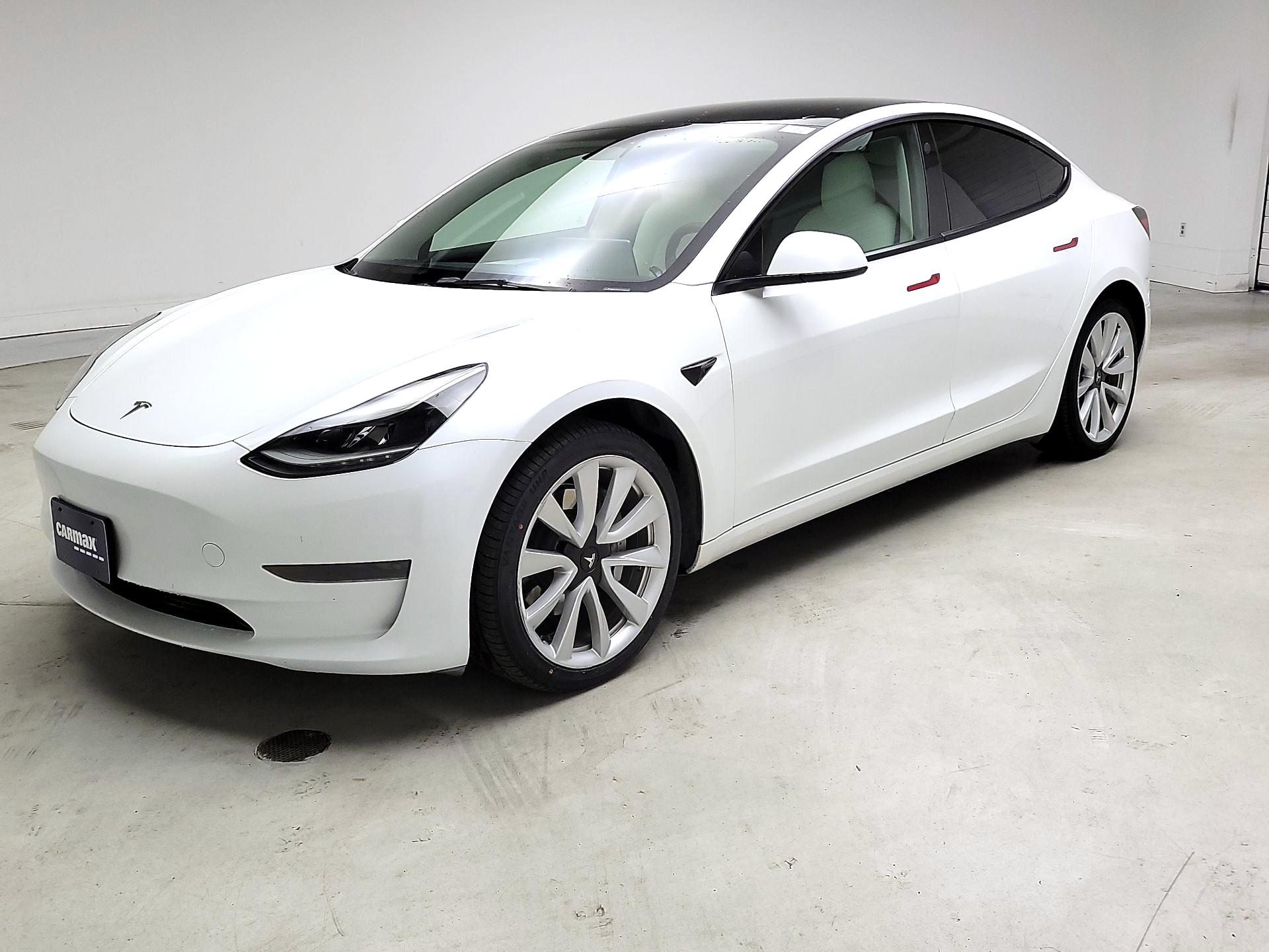 Thumbnail: 2023 Tesla Model 3 - 3