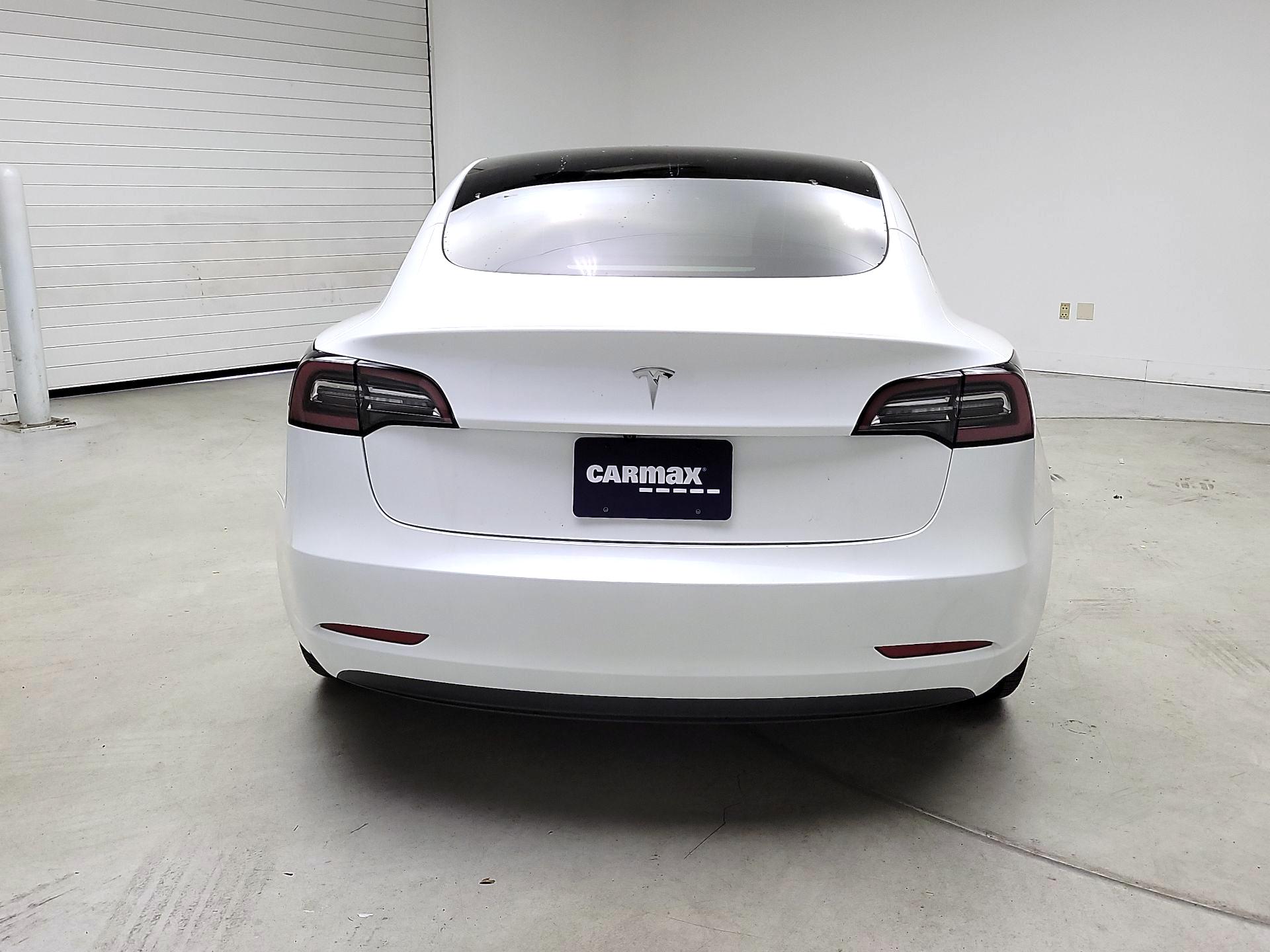 Thumbnail: 2023 Tesla Model 3 - 6