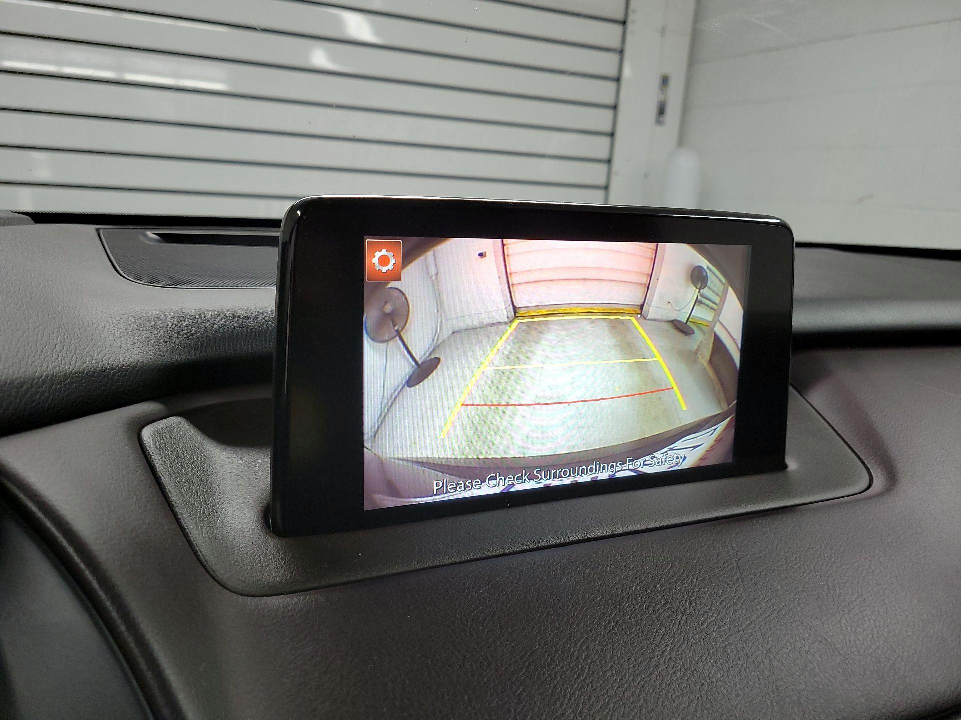 Thumbnail: 2016 Mazda CX-9 - 15