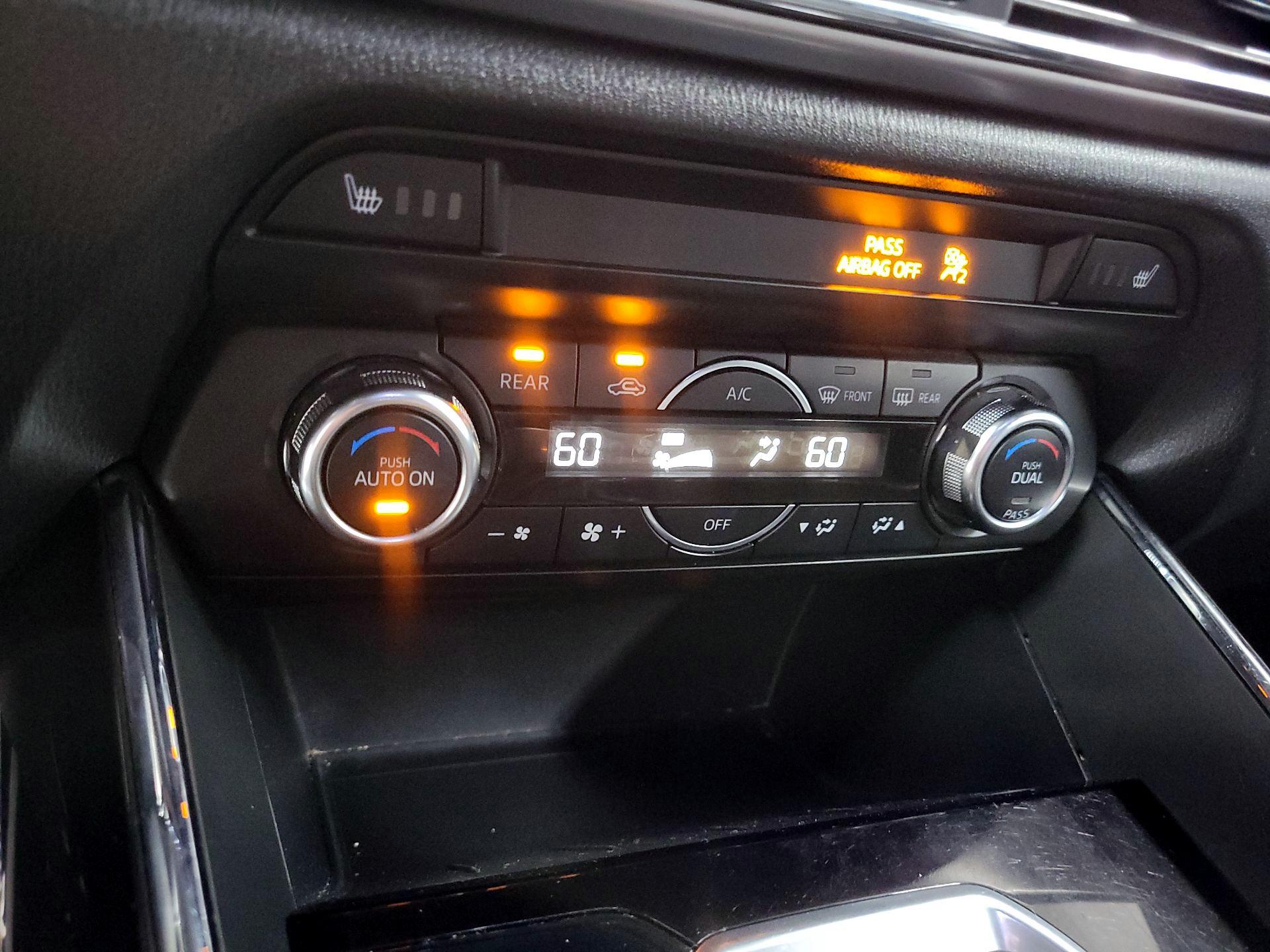 Thumbnail: 2016 Mazda CX-9 - 17