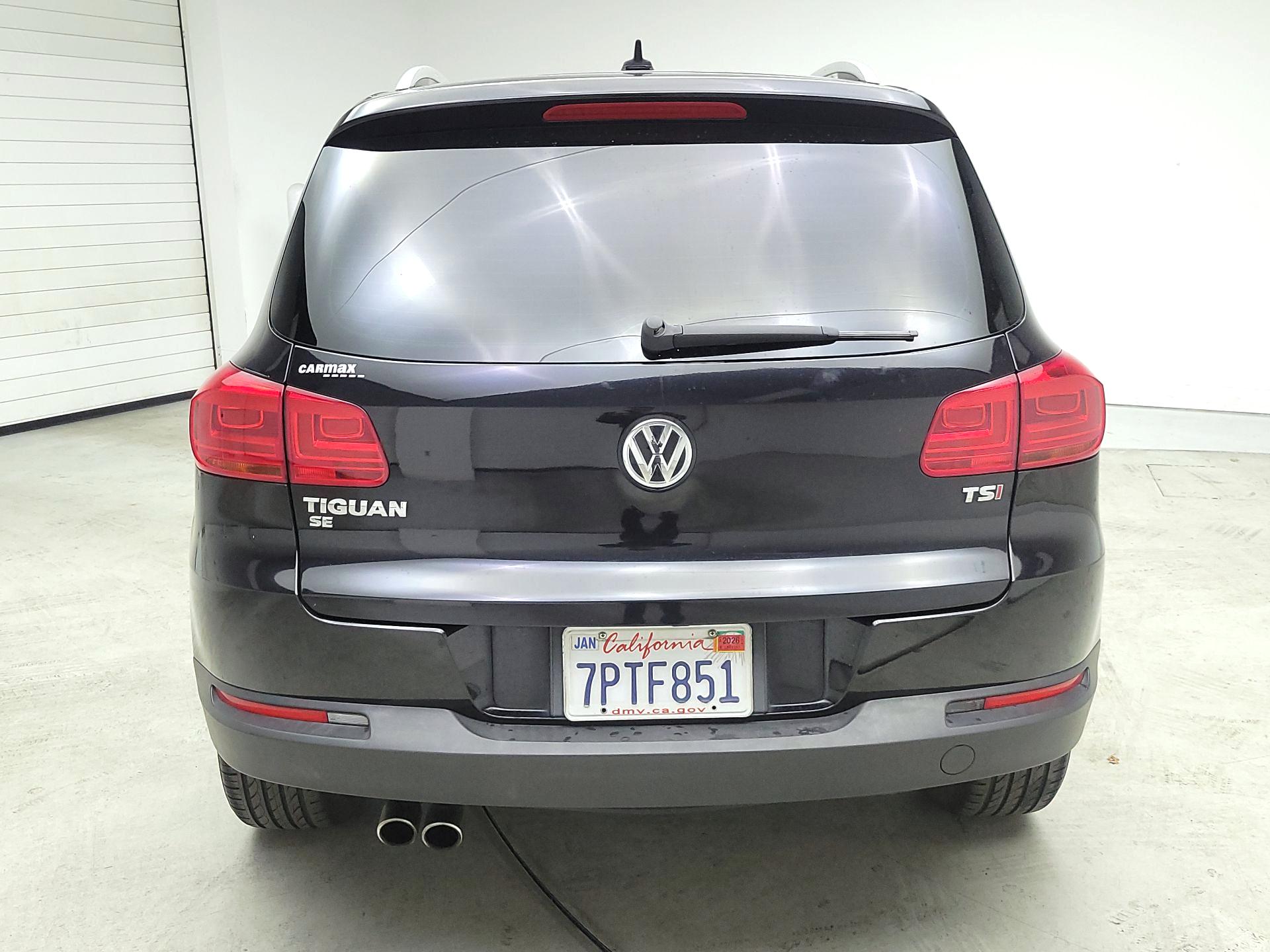 Thumbnail: 2016 Volkswagen Tiguan - 6