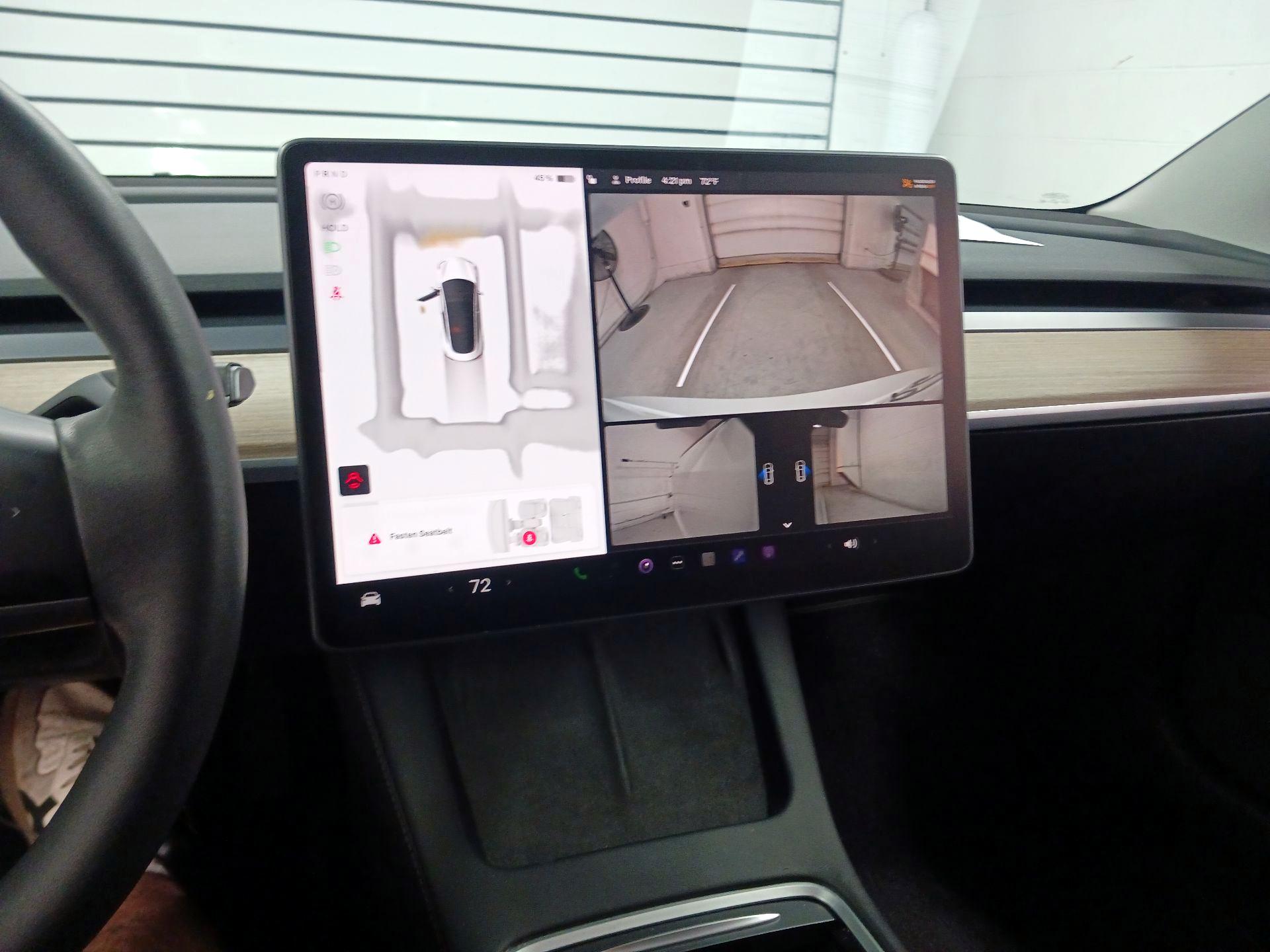 Thumbnail: 2023 Tesla Model 3 - 11